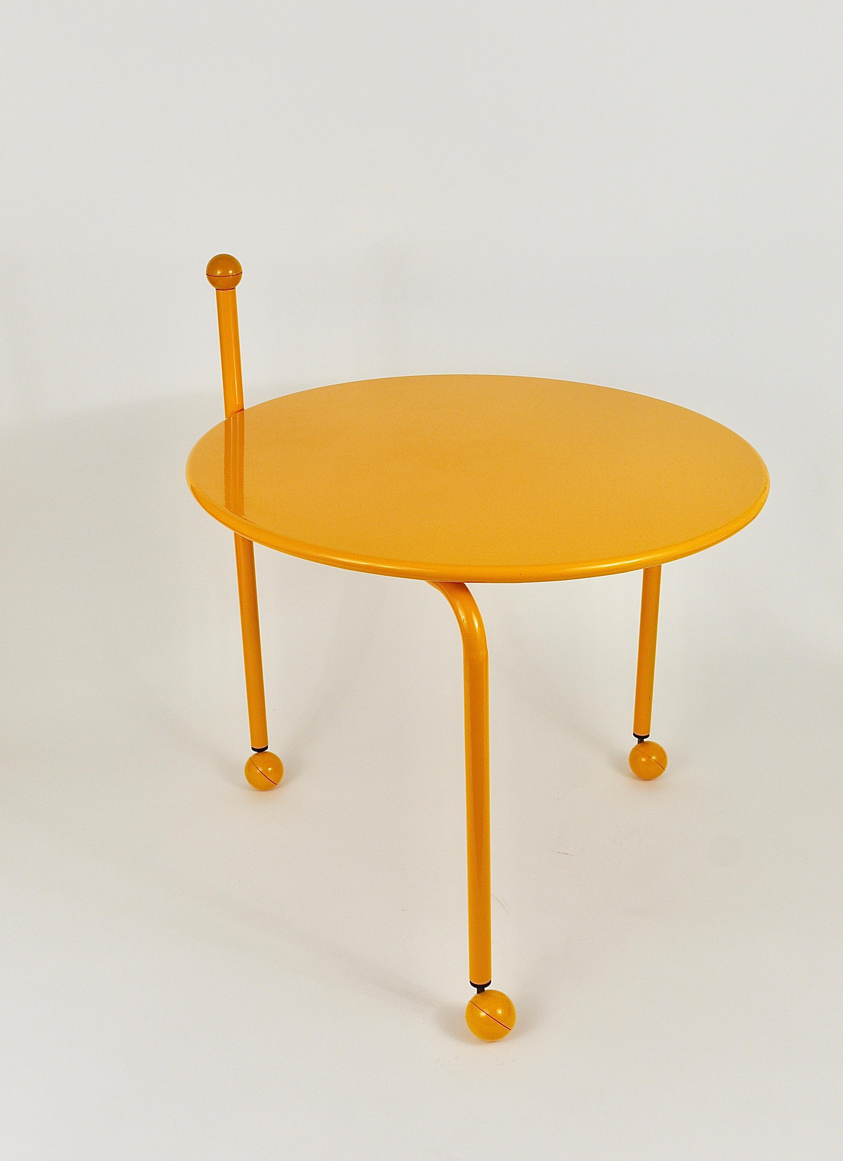 Tord Bjorklund Post-modern Side or Coffee Table, Memphis Style, Sweden, 1980s For Sale 10