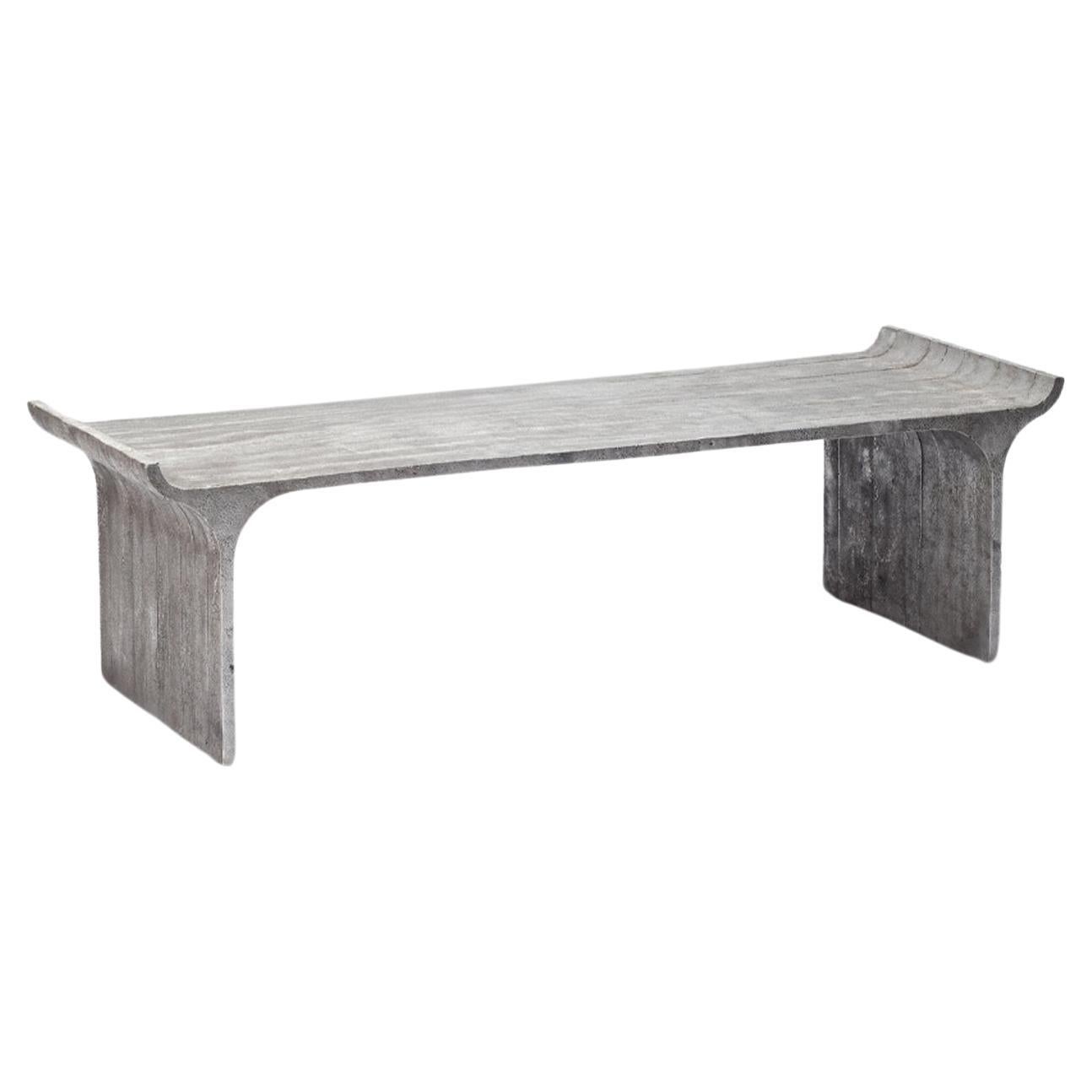 Table basse contemporaine TORI en aluminium moulé en sable par Ries