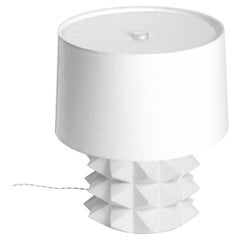 Lampe de table Toria en plâtre blanc par Brian Chaaban
