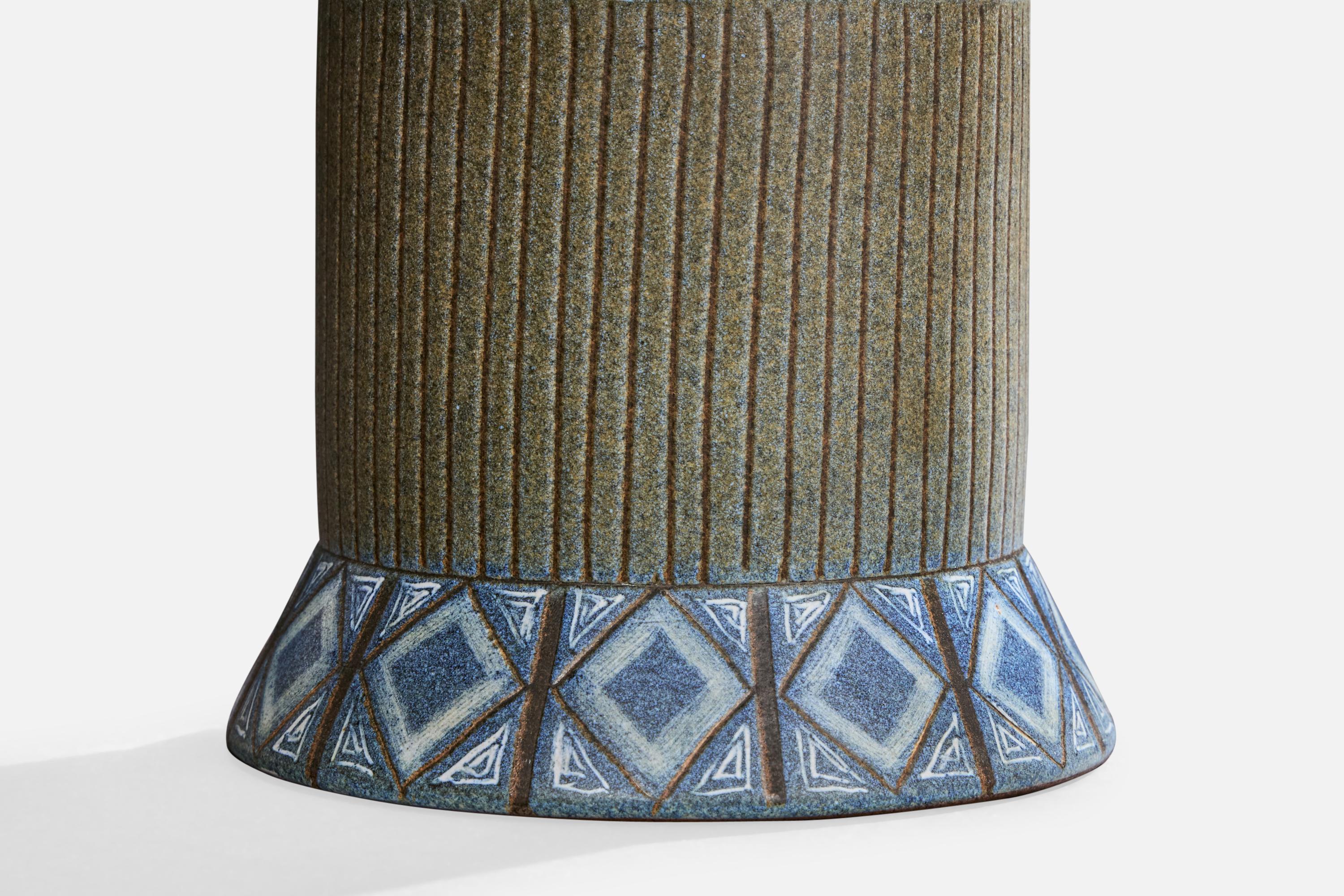 Fin du 20e siècle Törngrens Krukmakeri, lampe de table, céramique, Suède, 1970 en vente