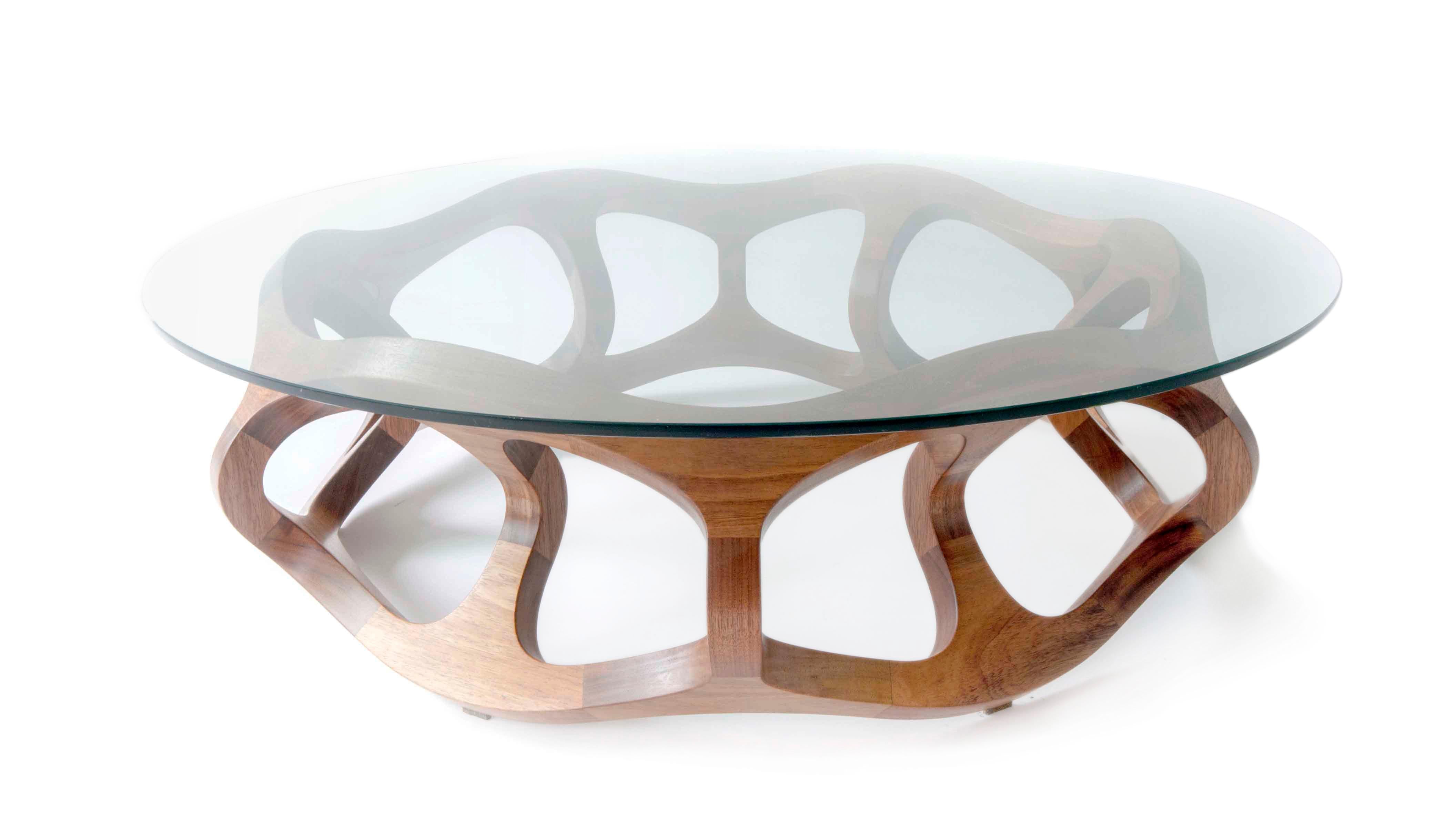 Toro G6, Geometric Sculptural Center Table Made of Solid Wood by Pedro Cerisola For Sale 7