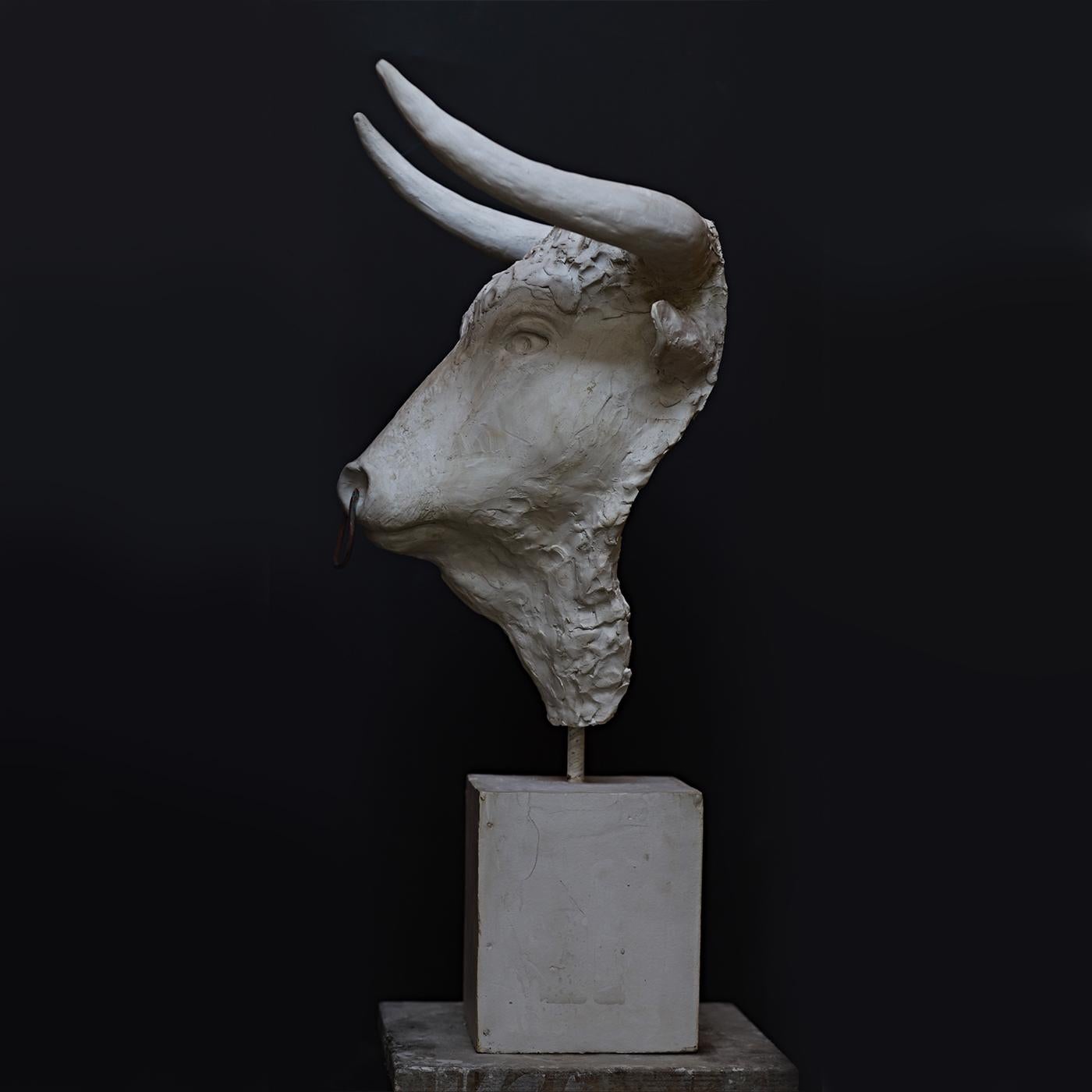 Toro-Skulptur von Galleria Romanelli (Italienisch) im Angebot