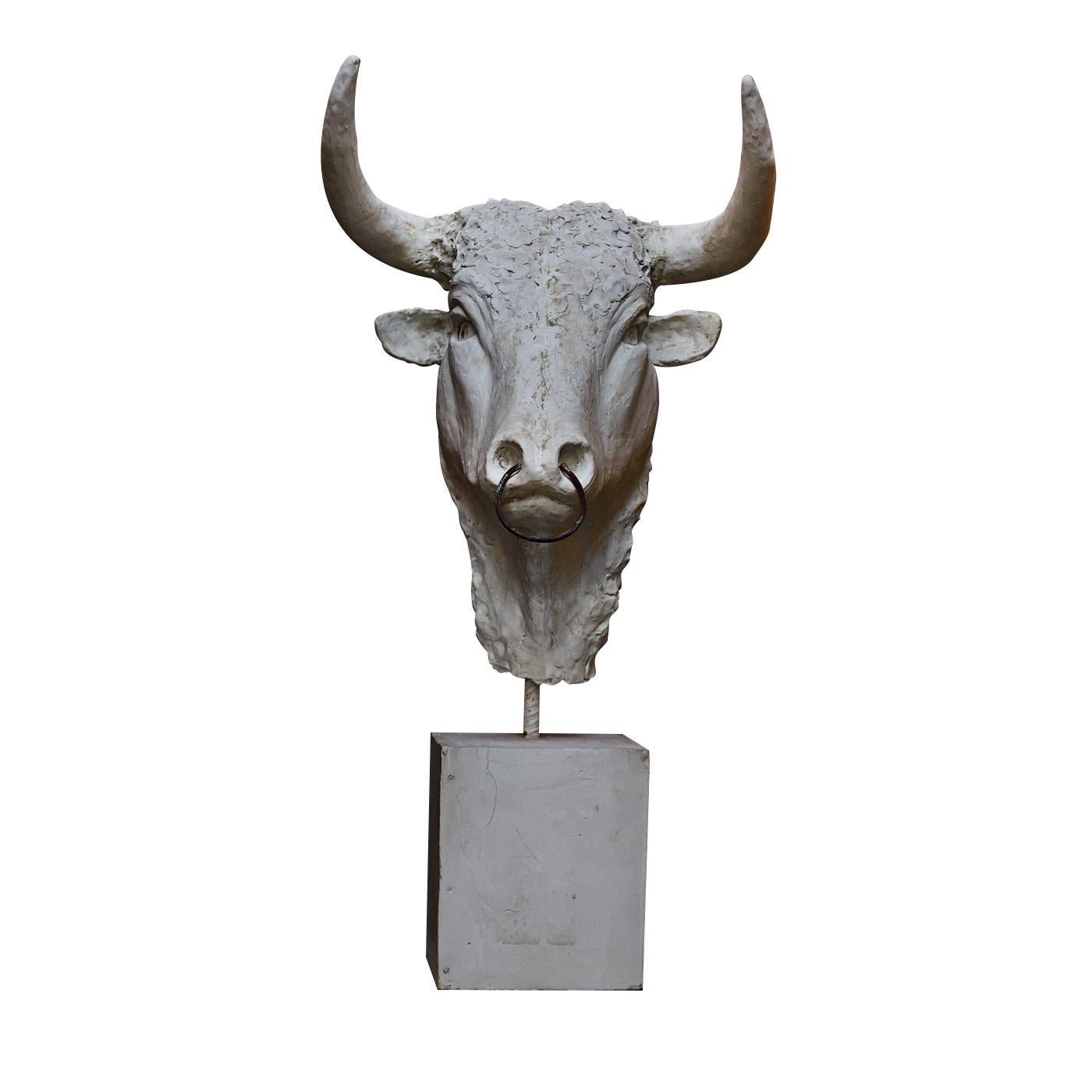 Toro-Skulptur von Galleria Romanelli (Eisen) im Angebot