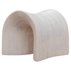 Tabouret TORO en Oak Oak avec teinte Cream Wash par Daniel Couttolenc