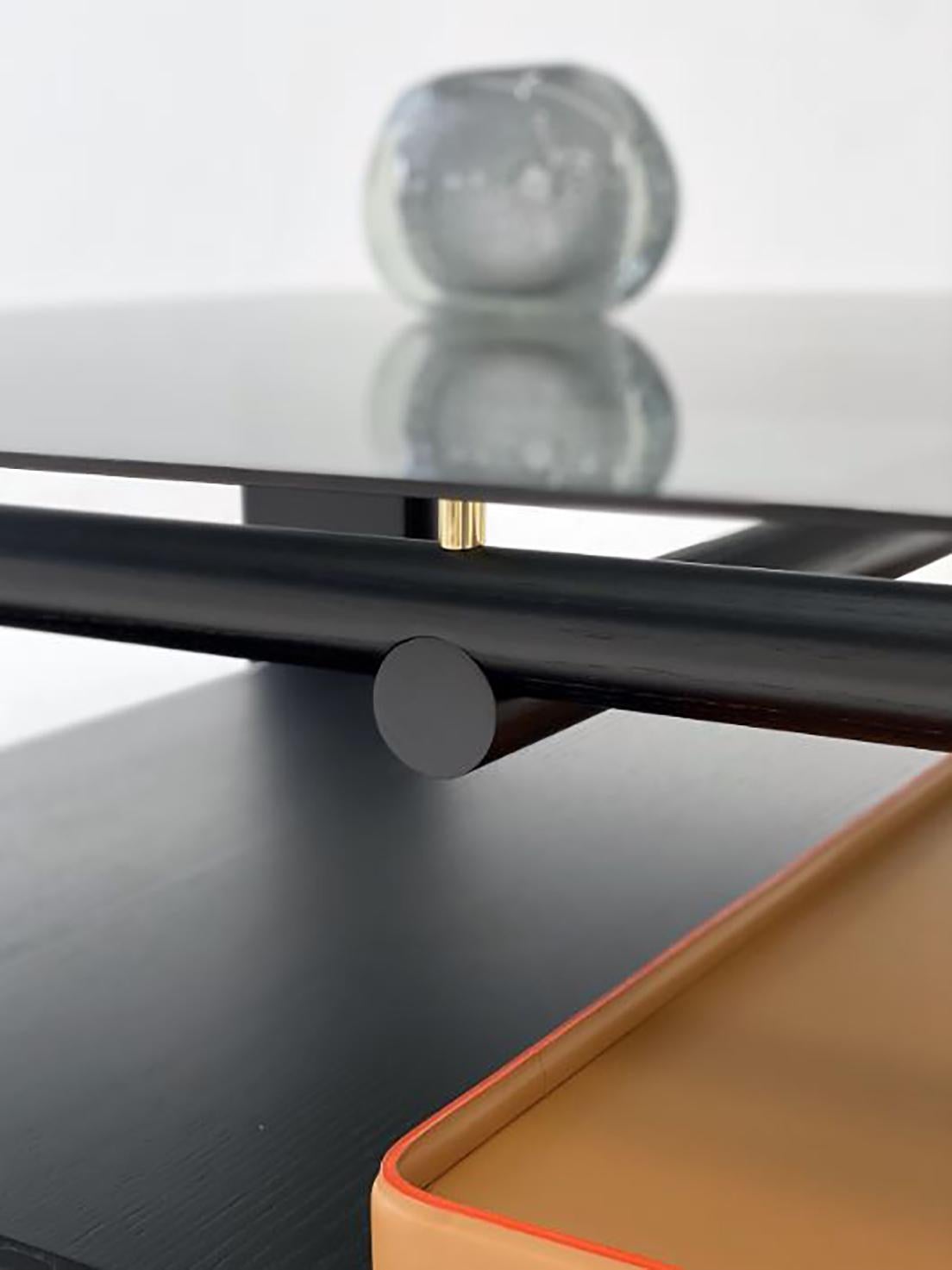 Toro, la luxueuse table basse avec plateau en cuir 140 en vente 2