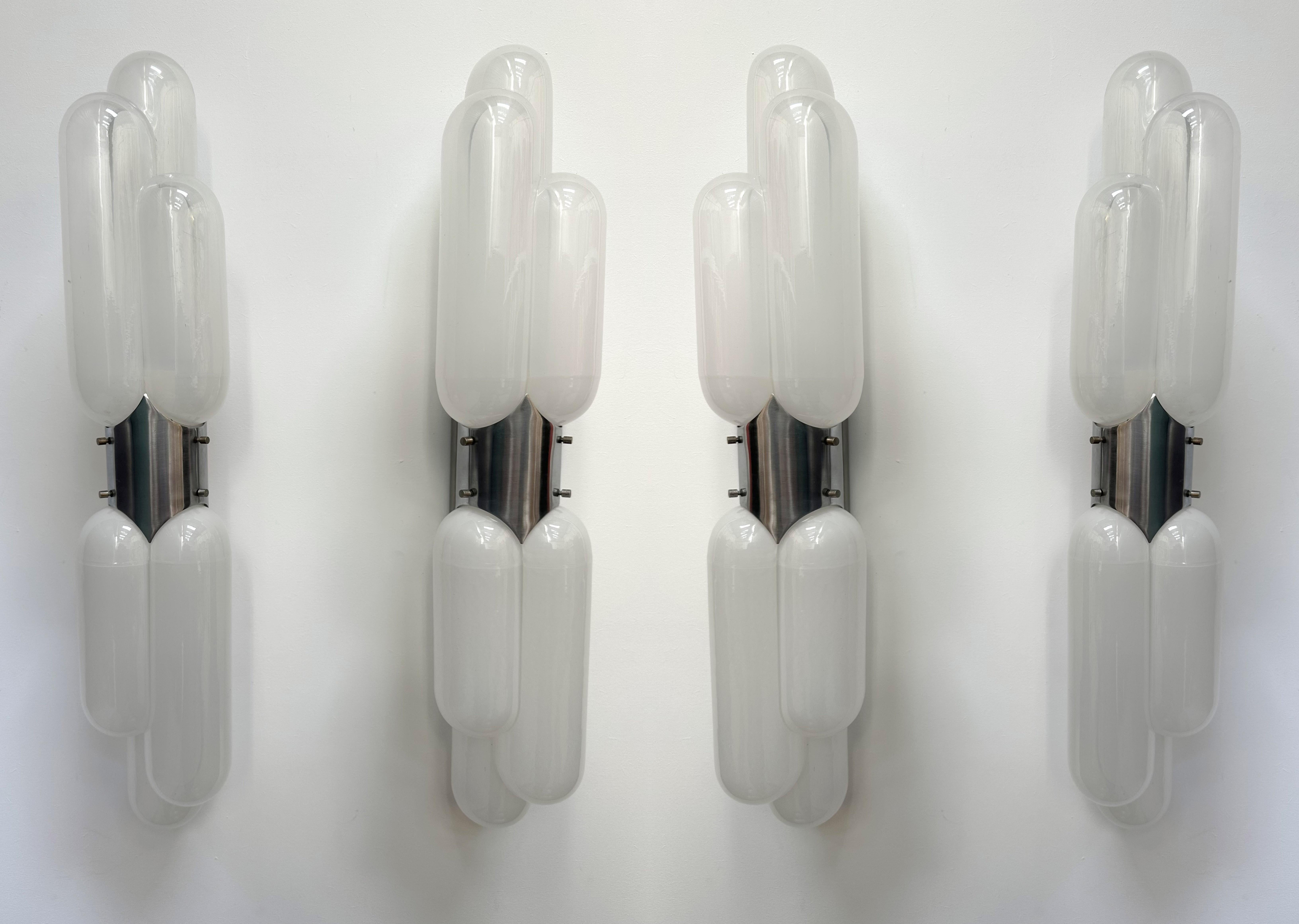 Mid-Century Modern Torpedo Murano Glass Sconce by Carlo Nason for Mazzega, Italy, 1970s For Sale