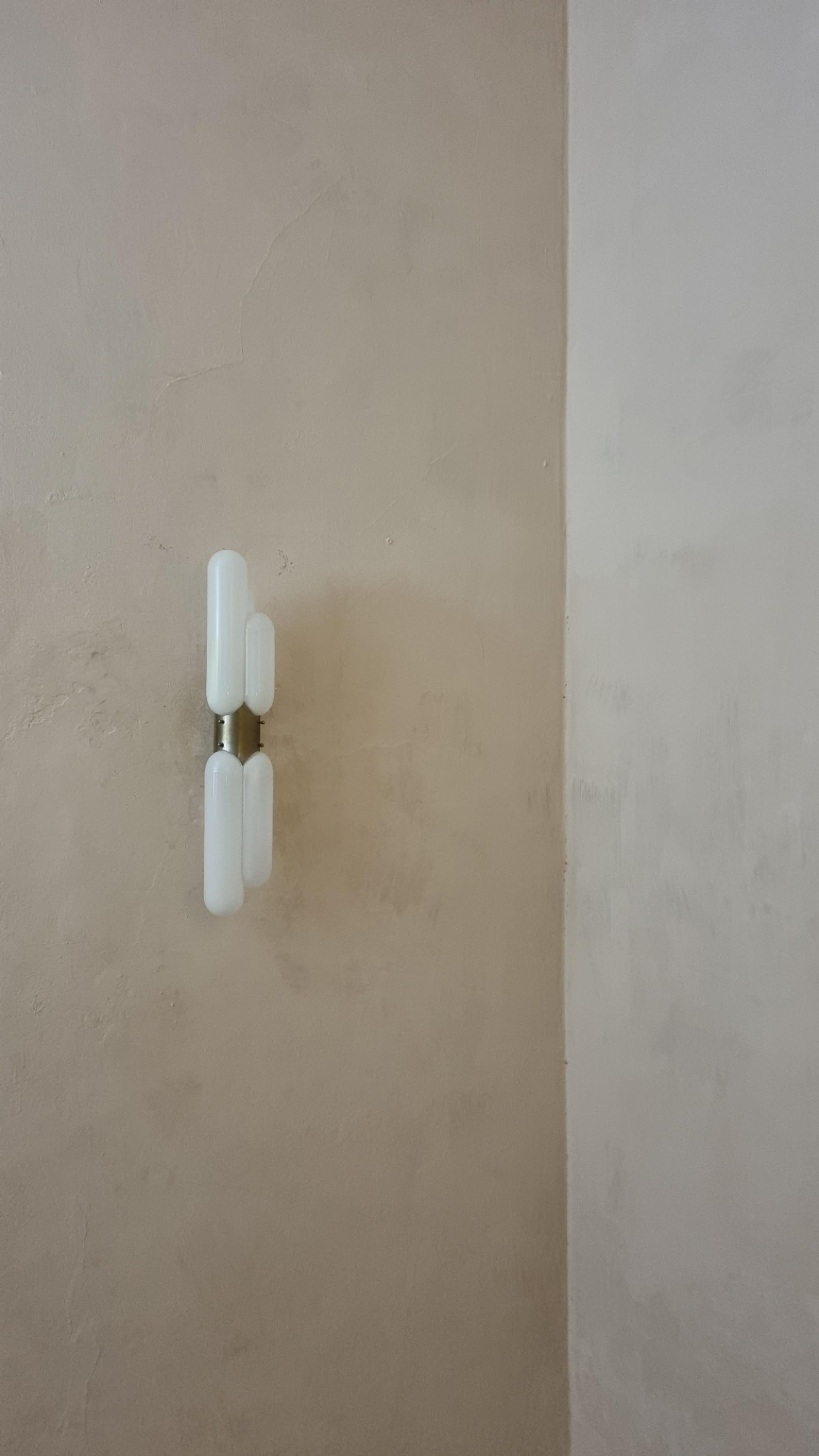 Italian Torpedo wall sconce designed  by Carlo Nason for Mazzega, 1960s in vendita