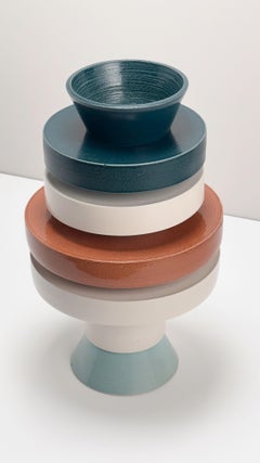 Torre 1 - Vaso scultoreo in ceramica modulare colorato realizzato a mano