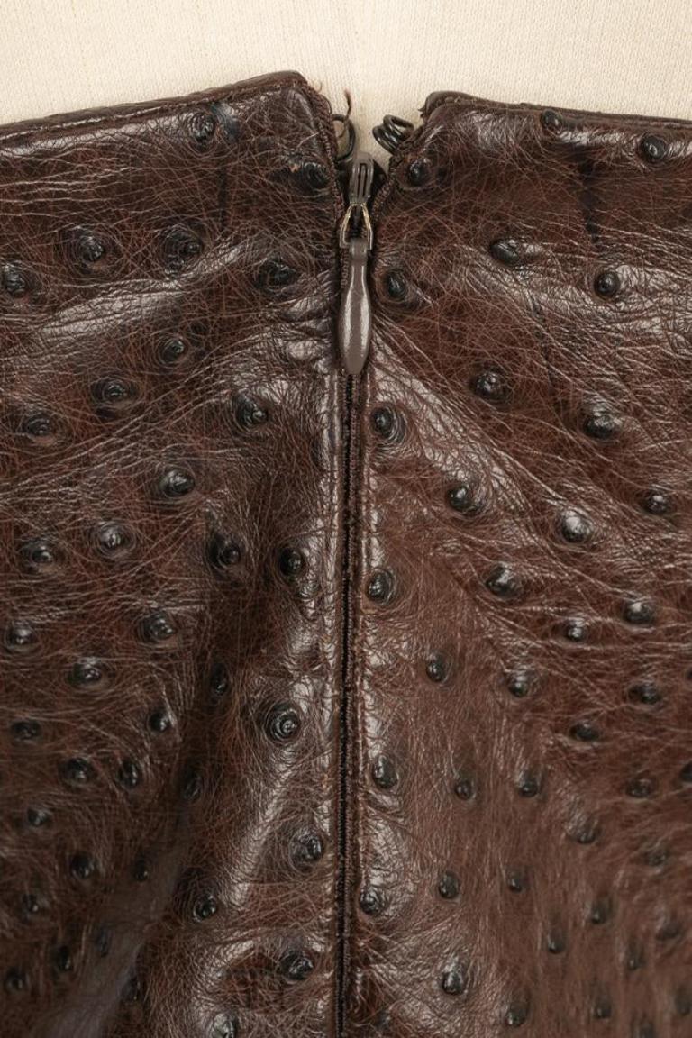 Robe bustier en cuir d'autruche Brown Haute Couture en vente 3