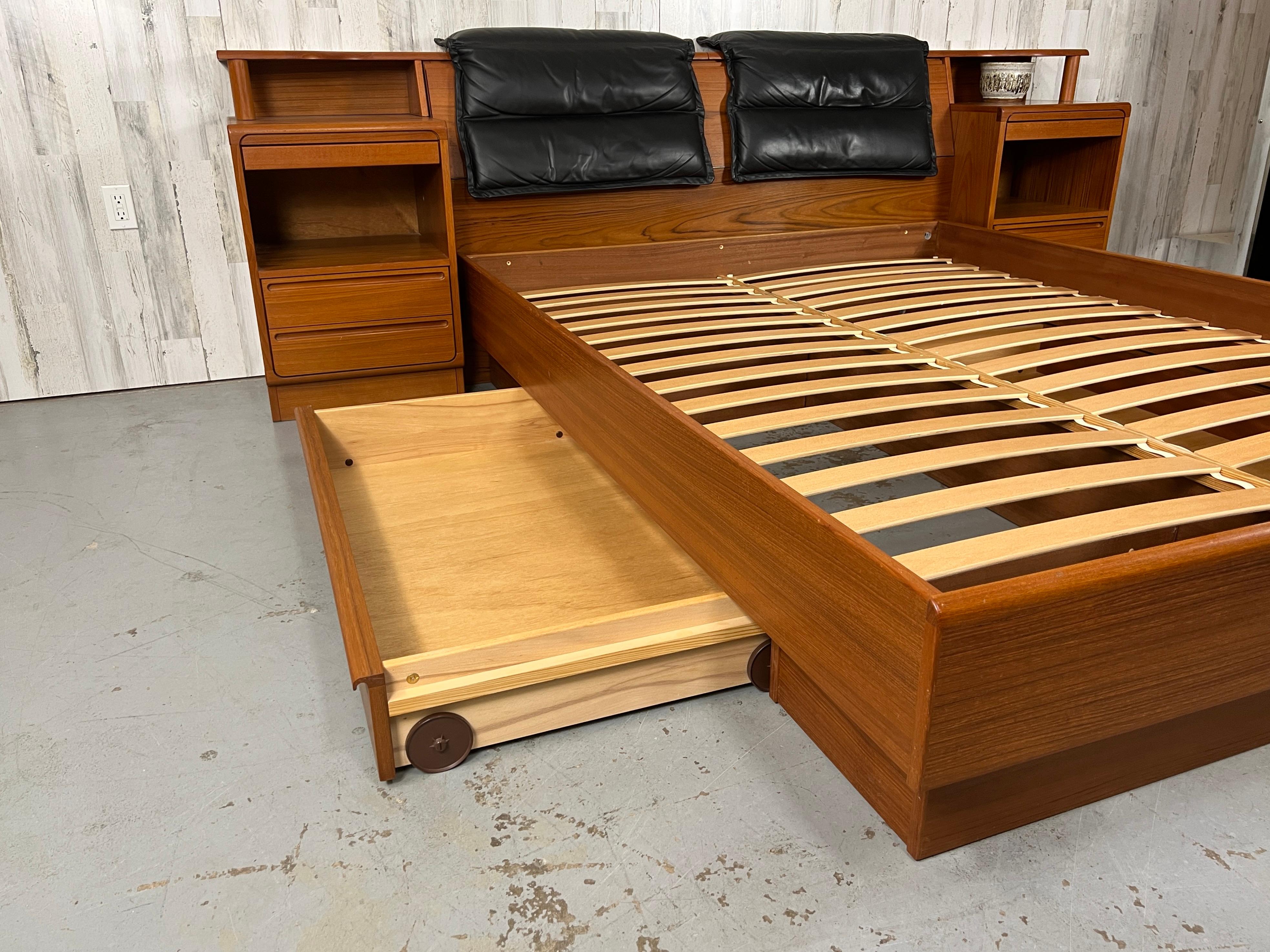 Torring Mobelfabrik Platform Bed- Queen Size  10