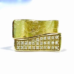 Torrini 1369 Firenze Bilbao Handmade Diamond and Gold Ring