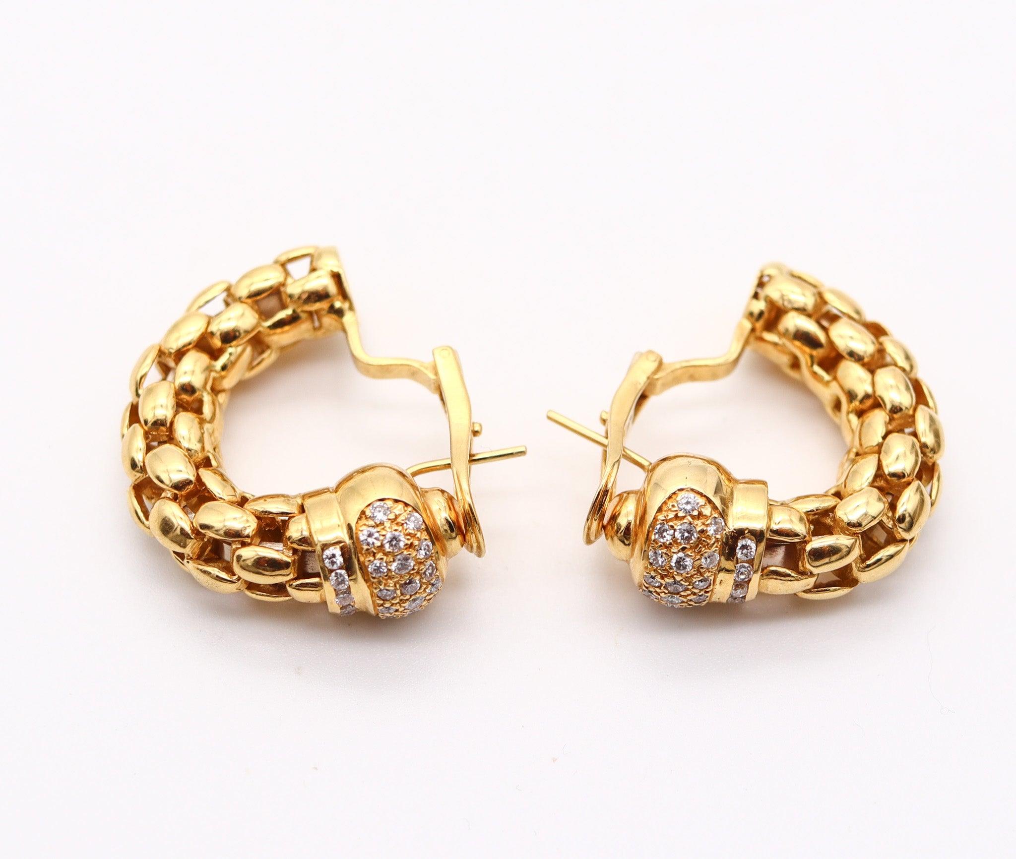 Moderniste TORRINI Créoles en or jaune massif 18 carats avec 1,26 carat de diamants en vente