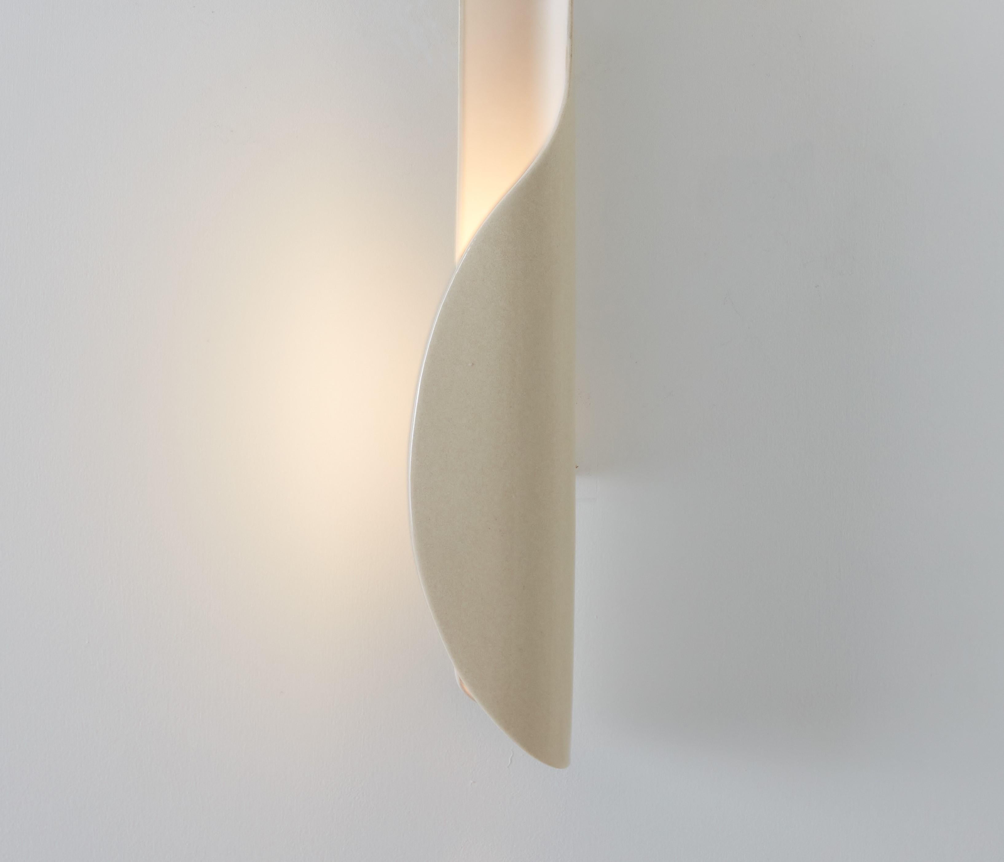 Modern Torsade Ceramic Wall Lamp by Mydriaz For Sale