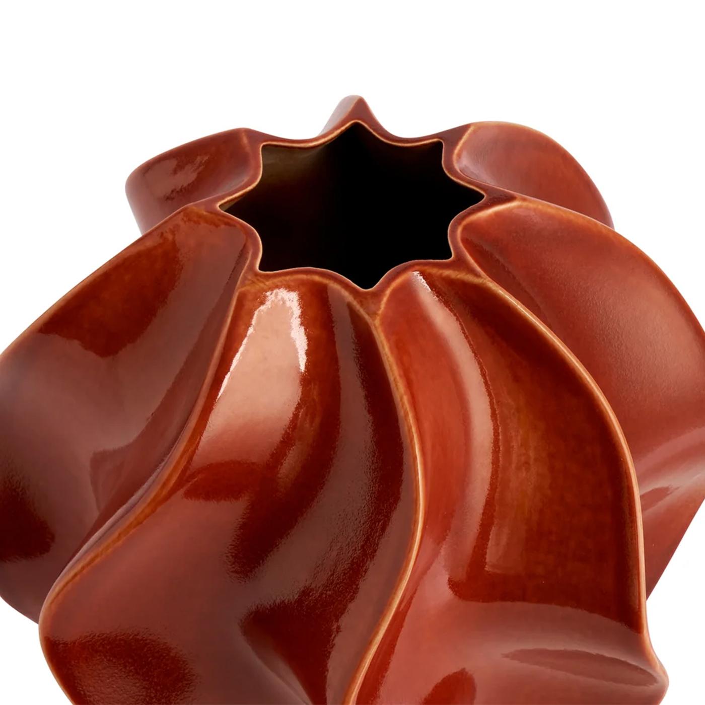 XXI secolo e contemporaneo Vaso grande rosso Torsade in vendita