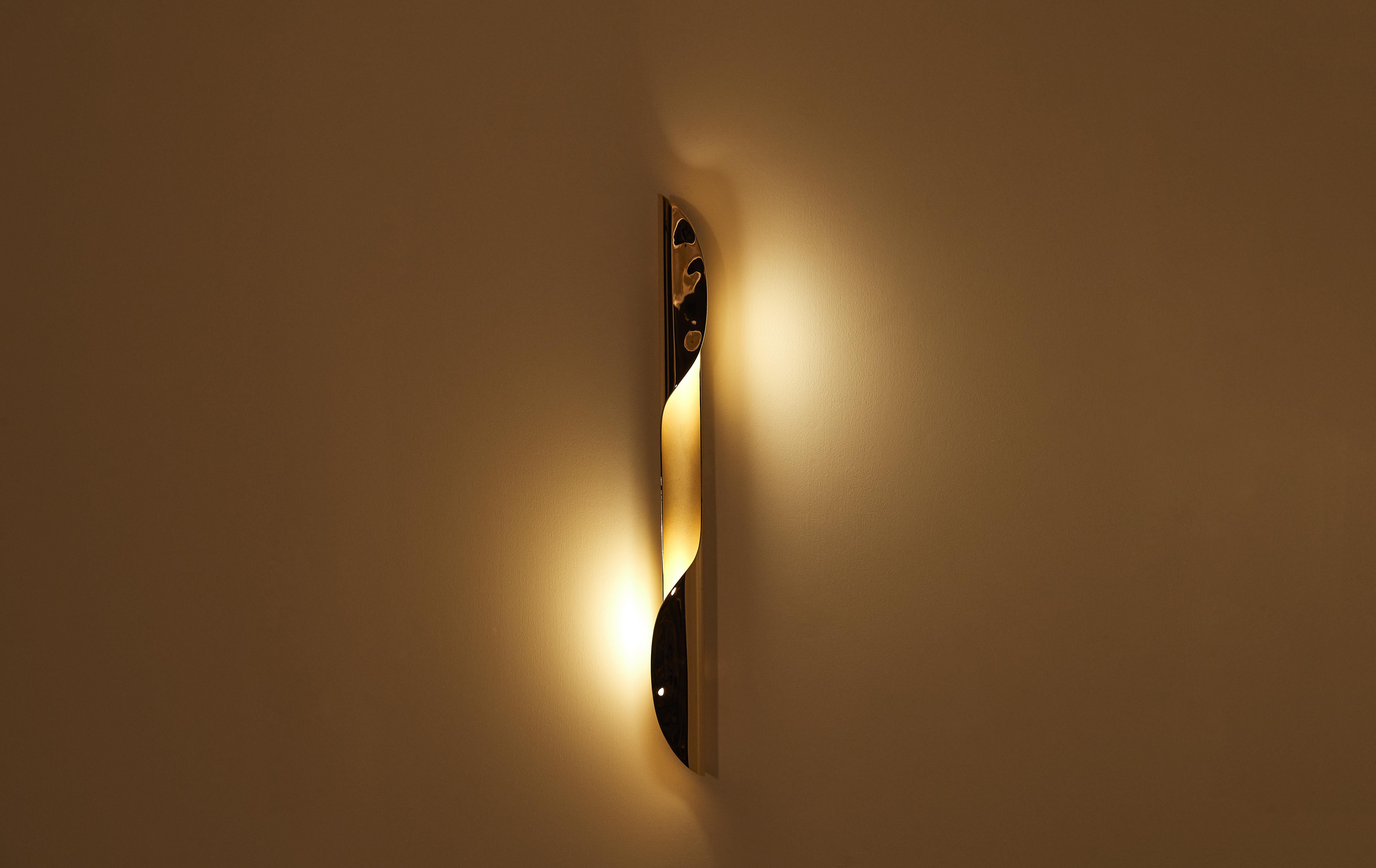 Modern Torsade Wall Lamp by Mydriaz For Sale