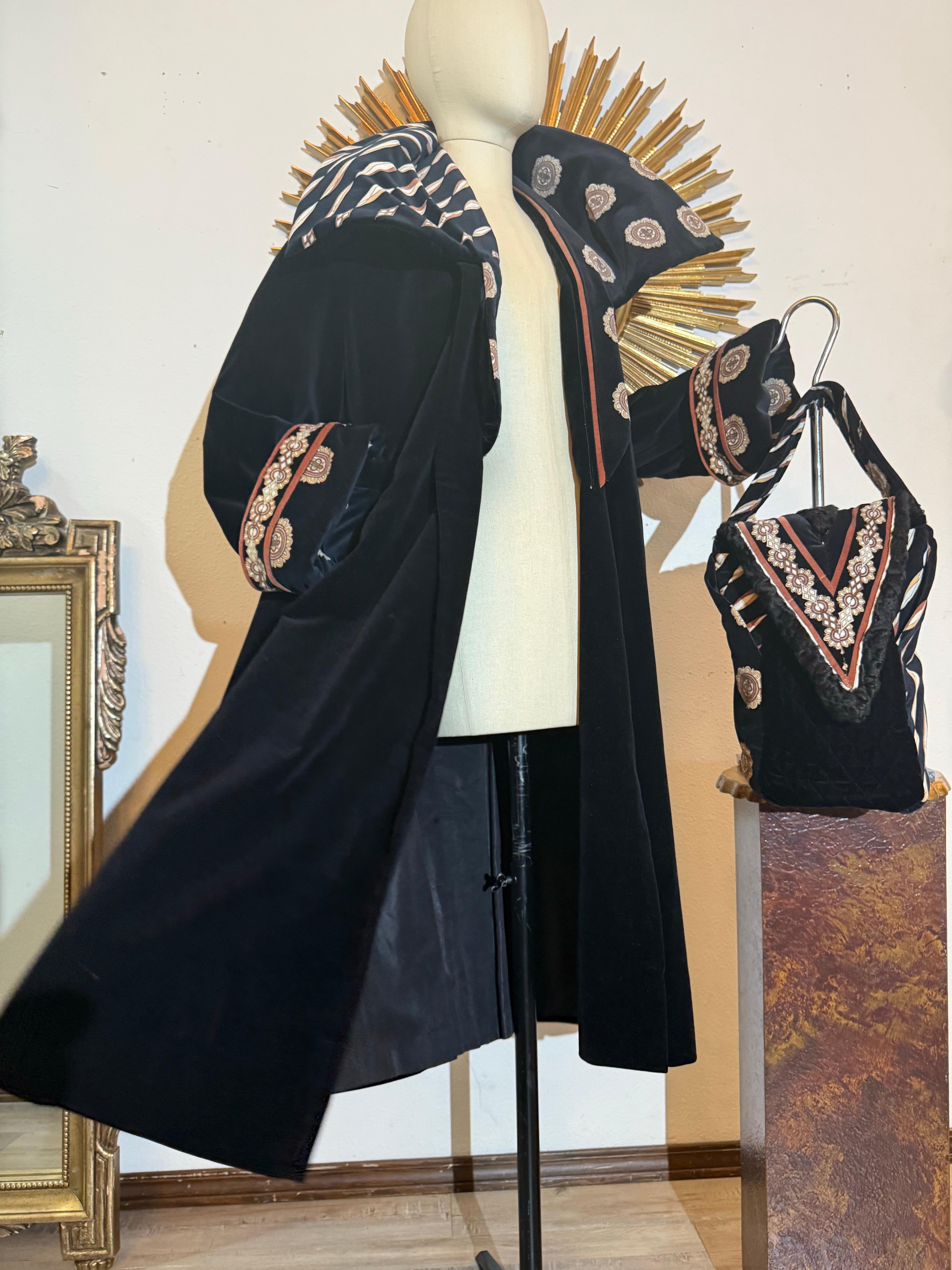 Torso Creations 1950s Black Velvet Swingcoat w Emilio Pucci Print Velvet Collar For Sale 16