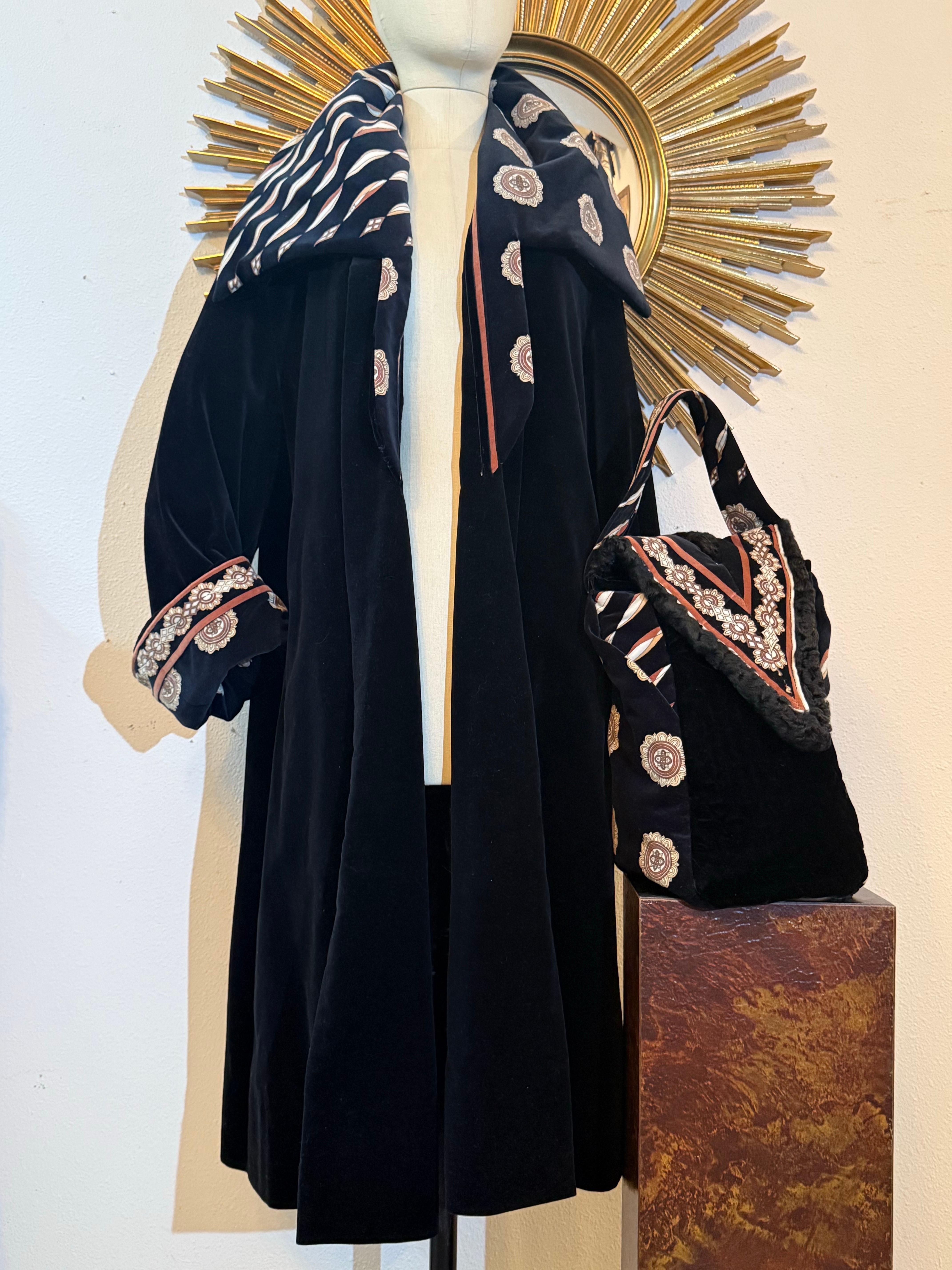 Torso Creations 1950s Black Velvet Swingcoat w Emilio Pucci Print Velvet Collar For Sale 1