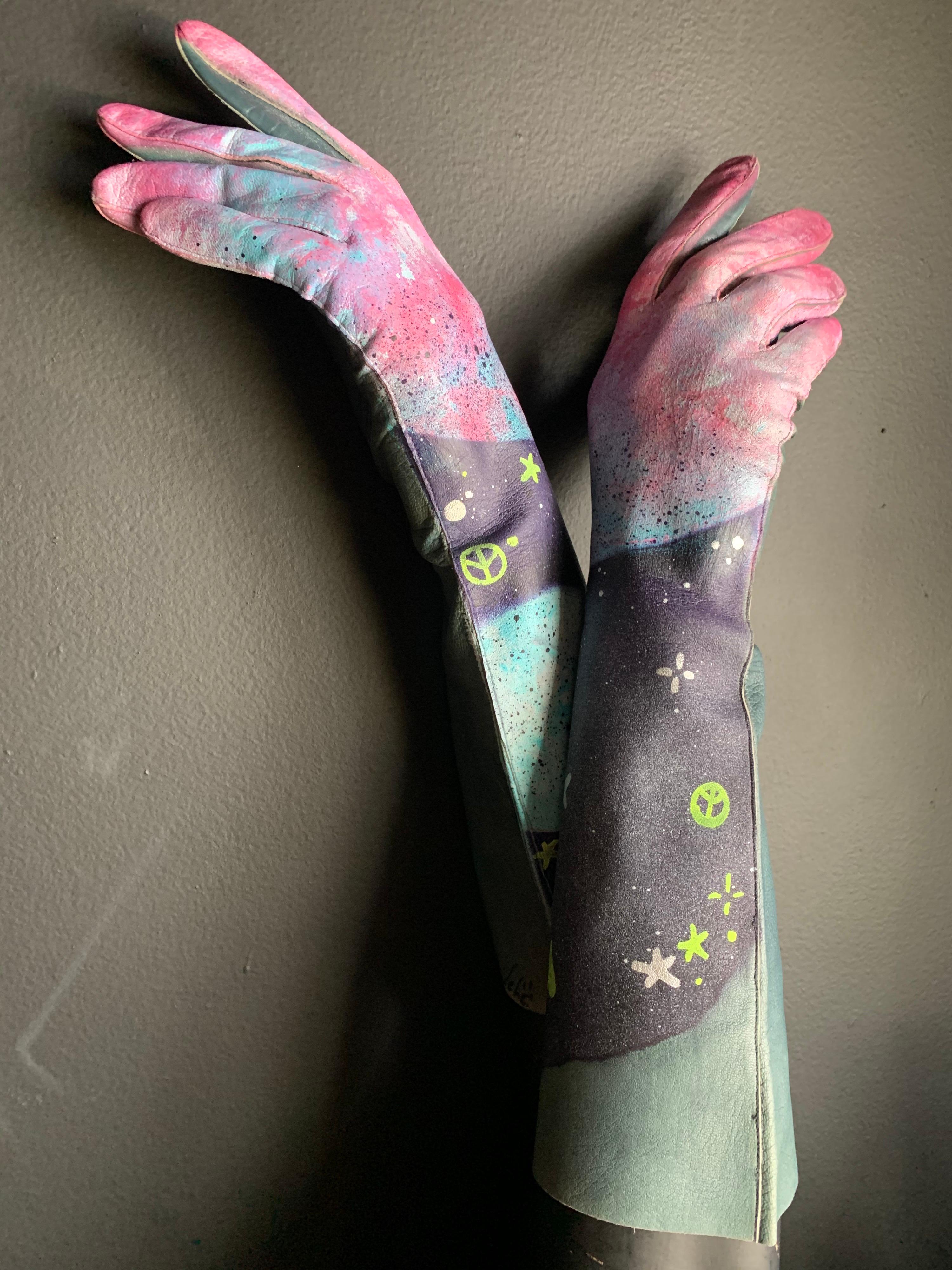 hippie gloves