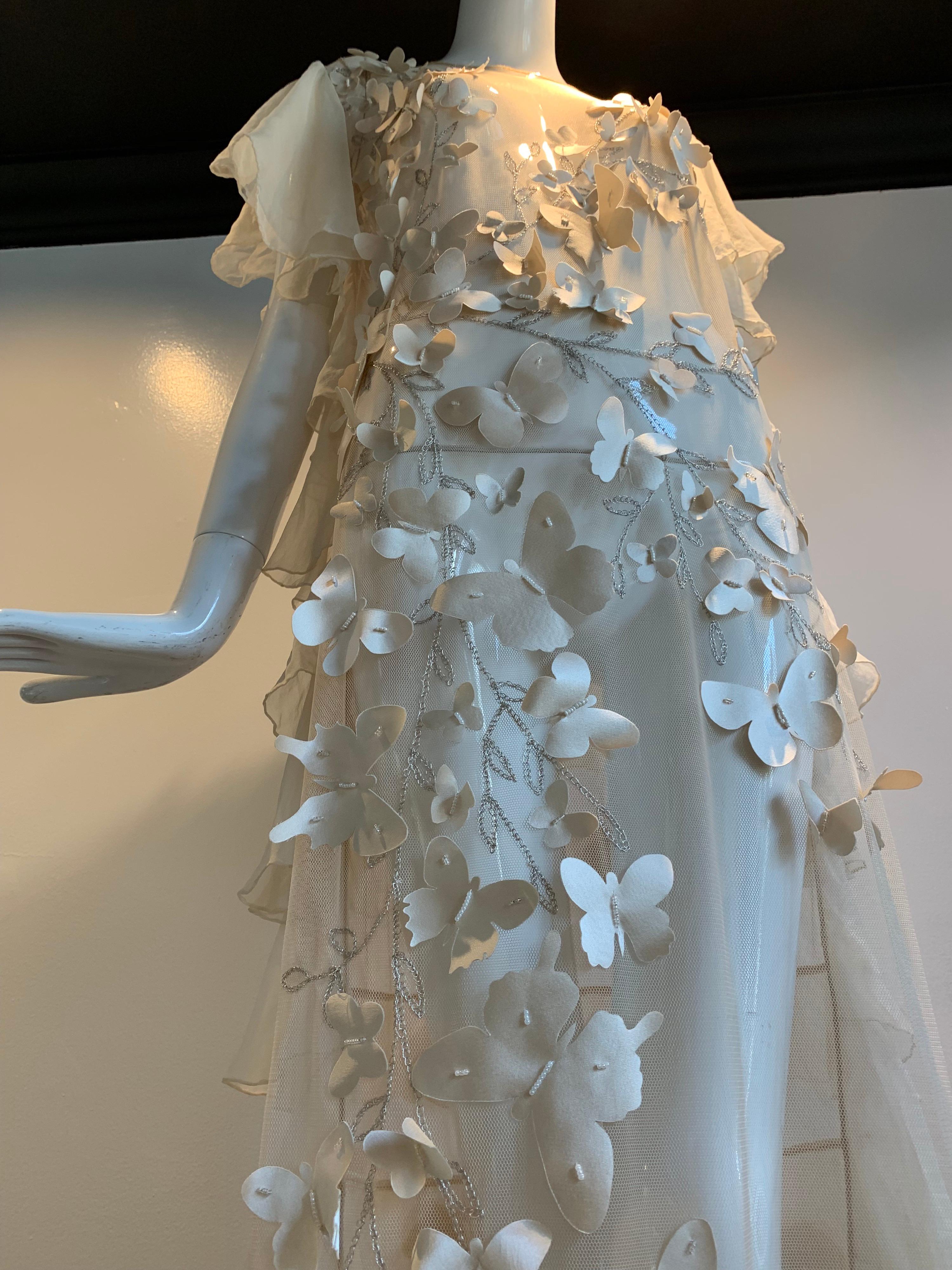 Torso Creations Eggshell Silk Chiffon Ruffled Wedding Gown W/ Silk Butterflies In Excellent Condition For Sale In Gresham, OR