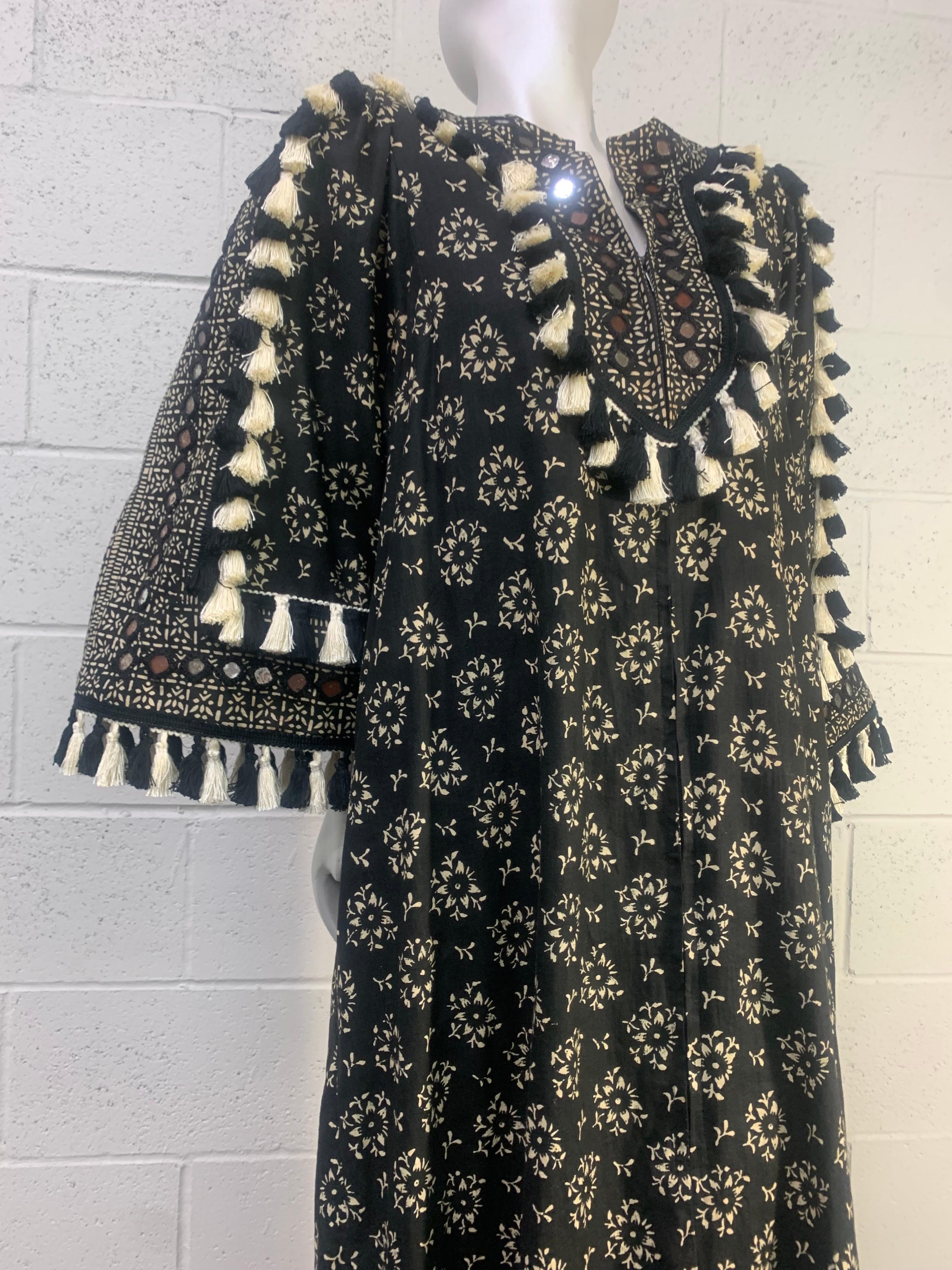 Torso Creations Embellished Ramona Rull B/W Block Print Hostess Gown w Tassels 10