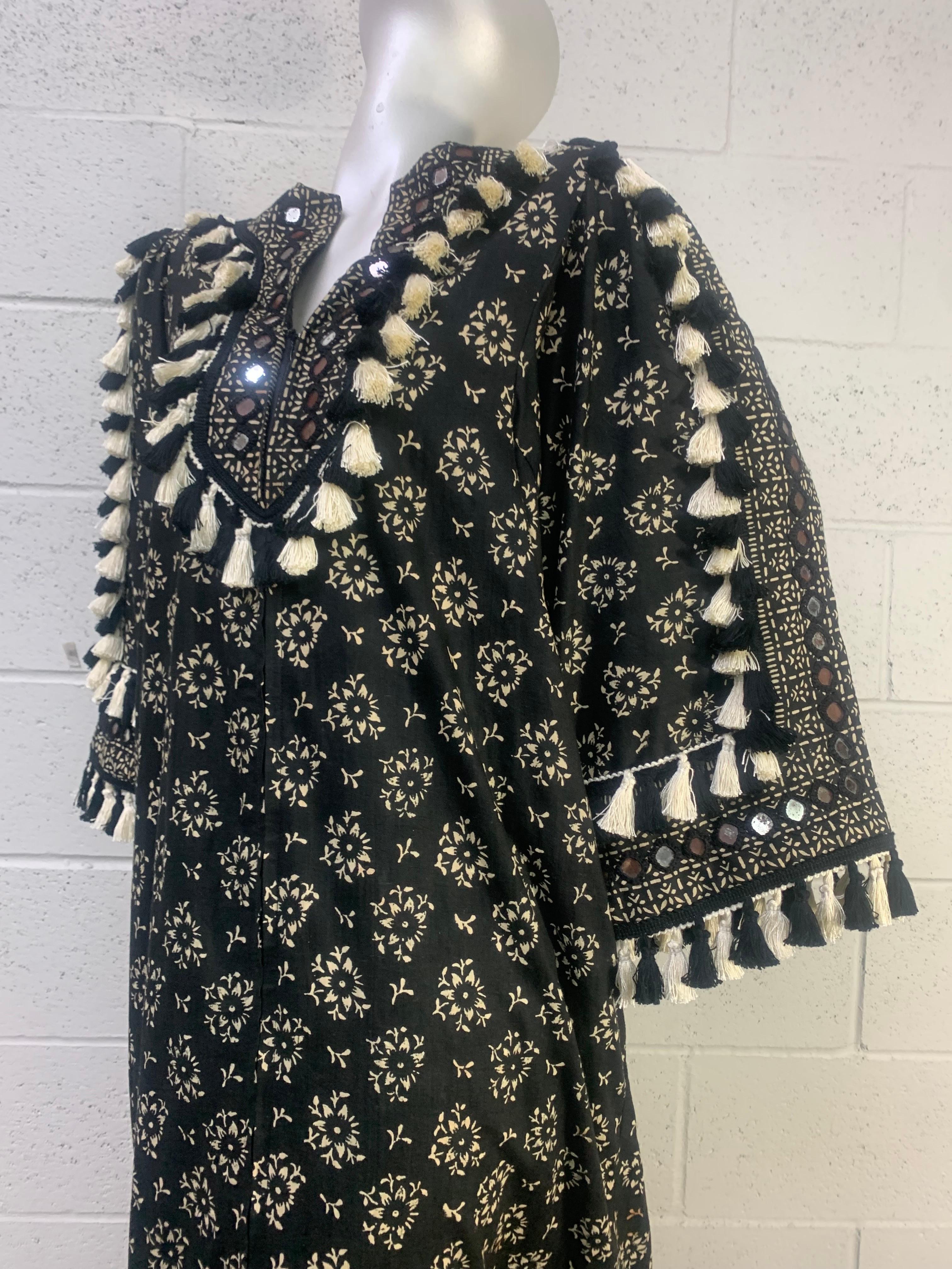 Torso Creations Embellished Ramona Rull B/W Block Print Hostess Gown w Tassels 1