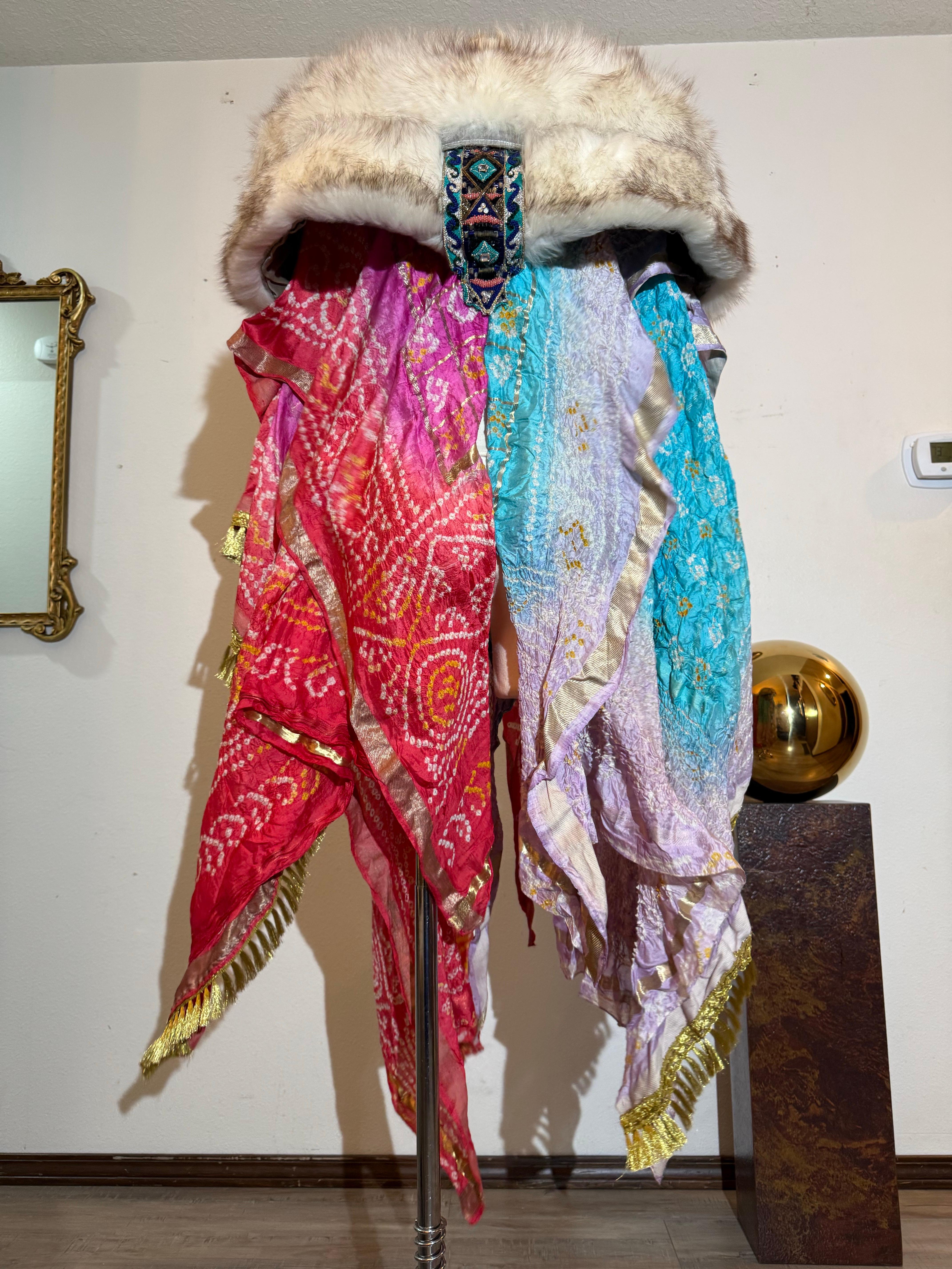 Torso Creations Indian Print Beaded Silk Patchwork Cloak w Silver Fox Collar im Angebot 8