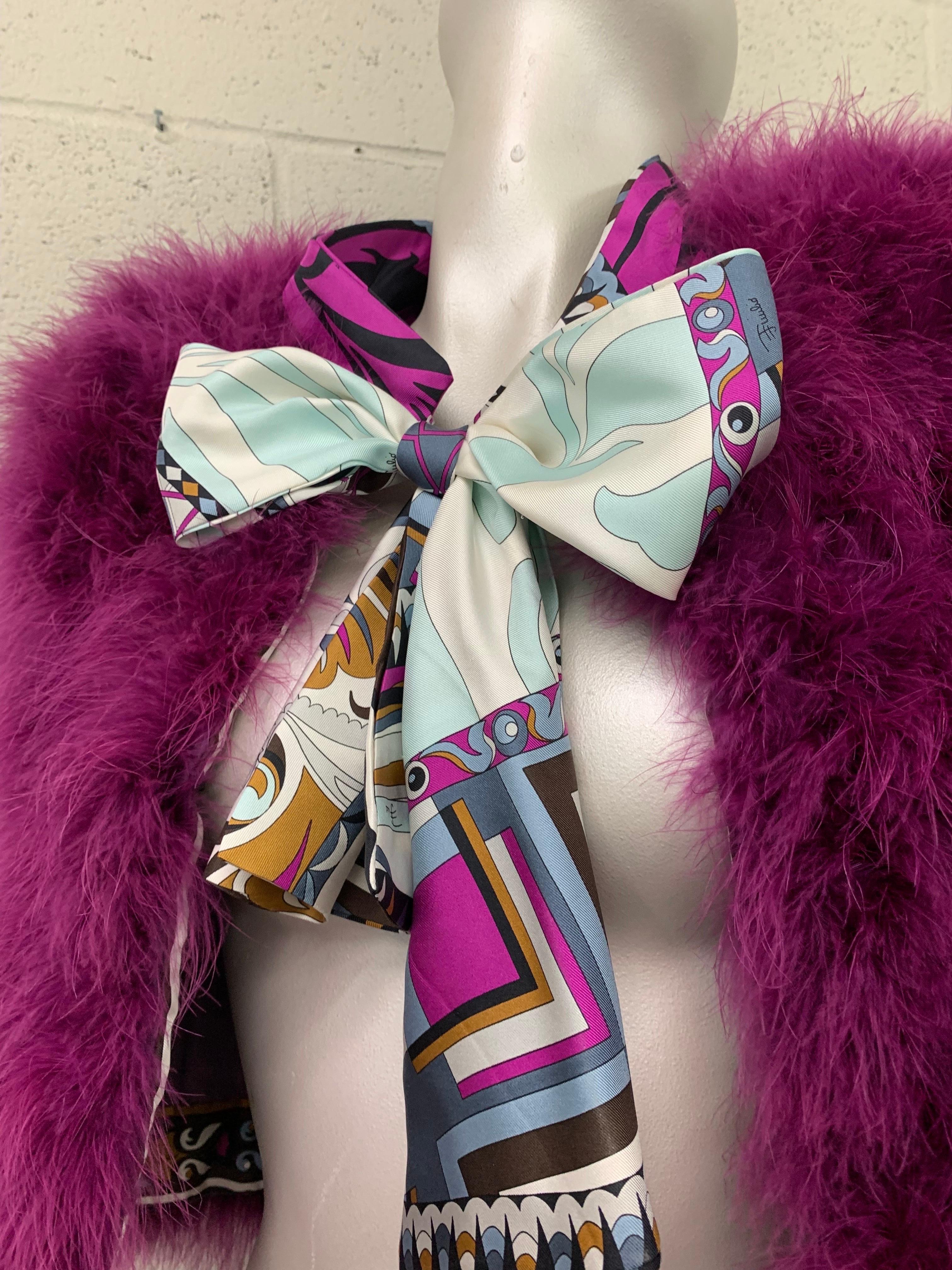 Torso Creations, veste Marabou magenta avec écharpe Pucci nouée au encolure en vente 3