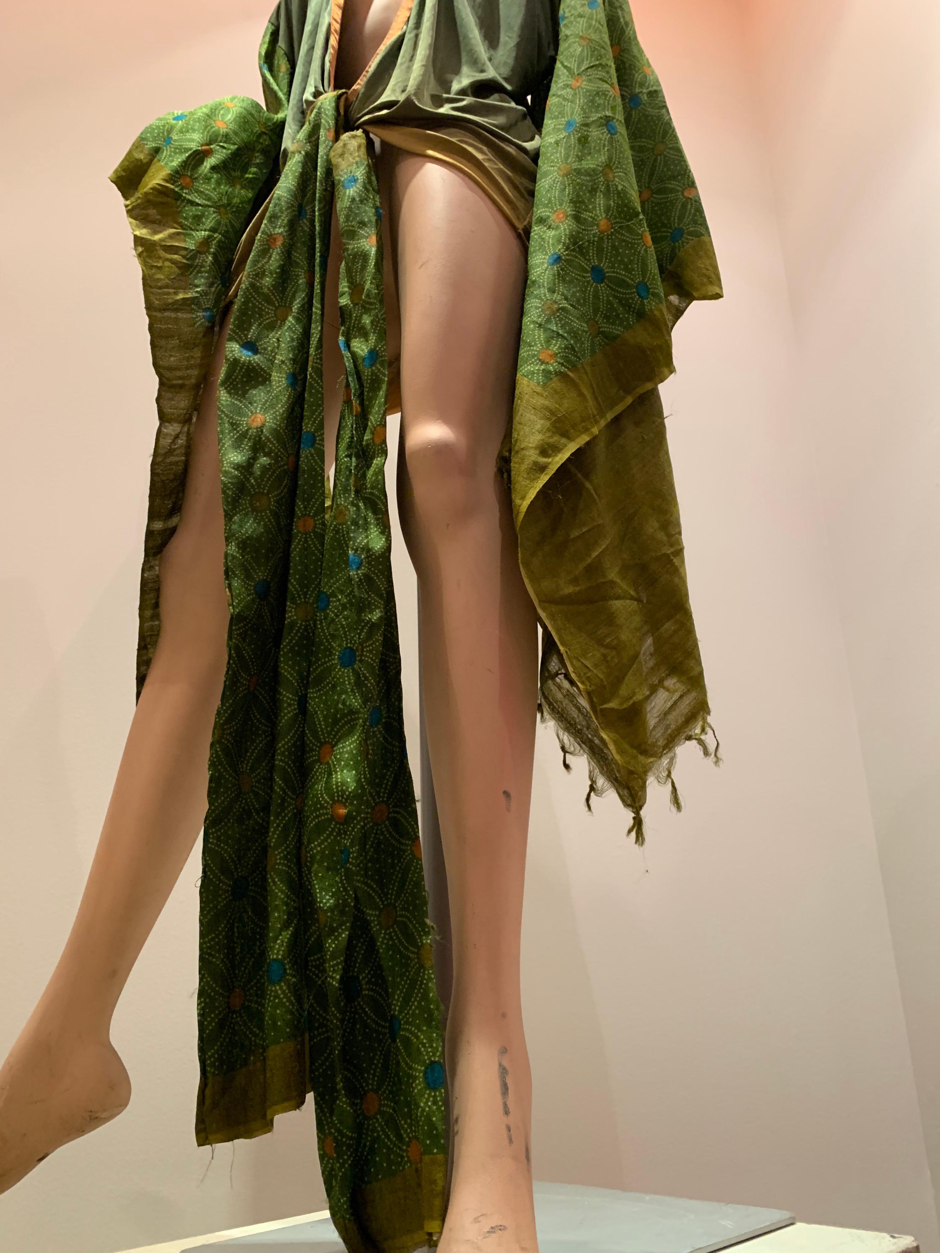 Torso Creations Moss Green Ombré Silk Jersey Mini Robe W/ Voluminous Silk Sleeve 11