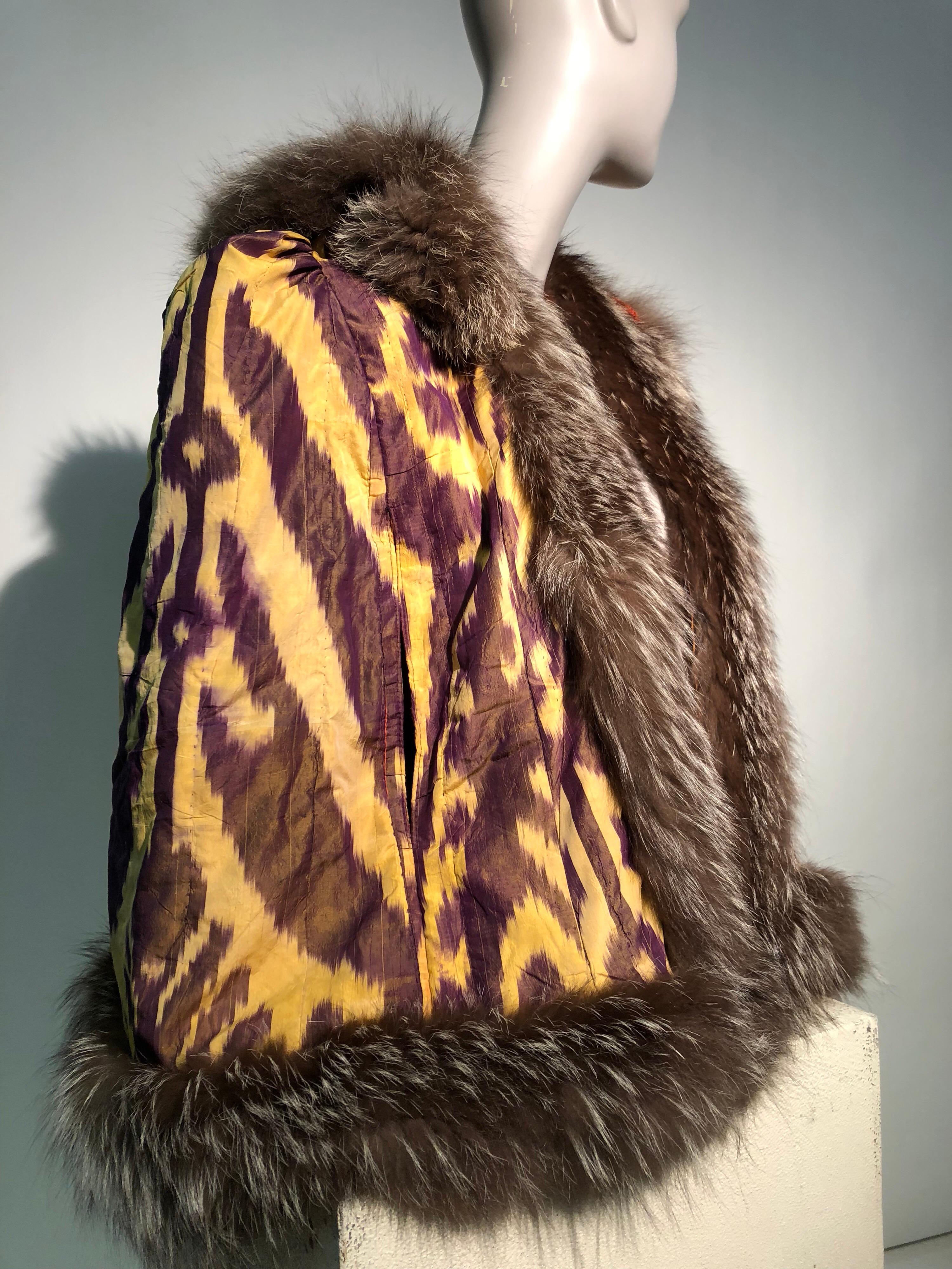 Torso Creations Silk Ikat 1930s Style Caplet W/ Hood & Fox Fur Trim  For Sale 5