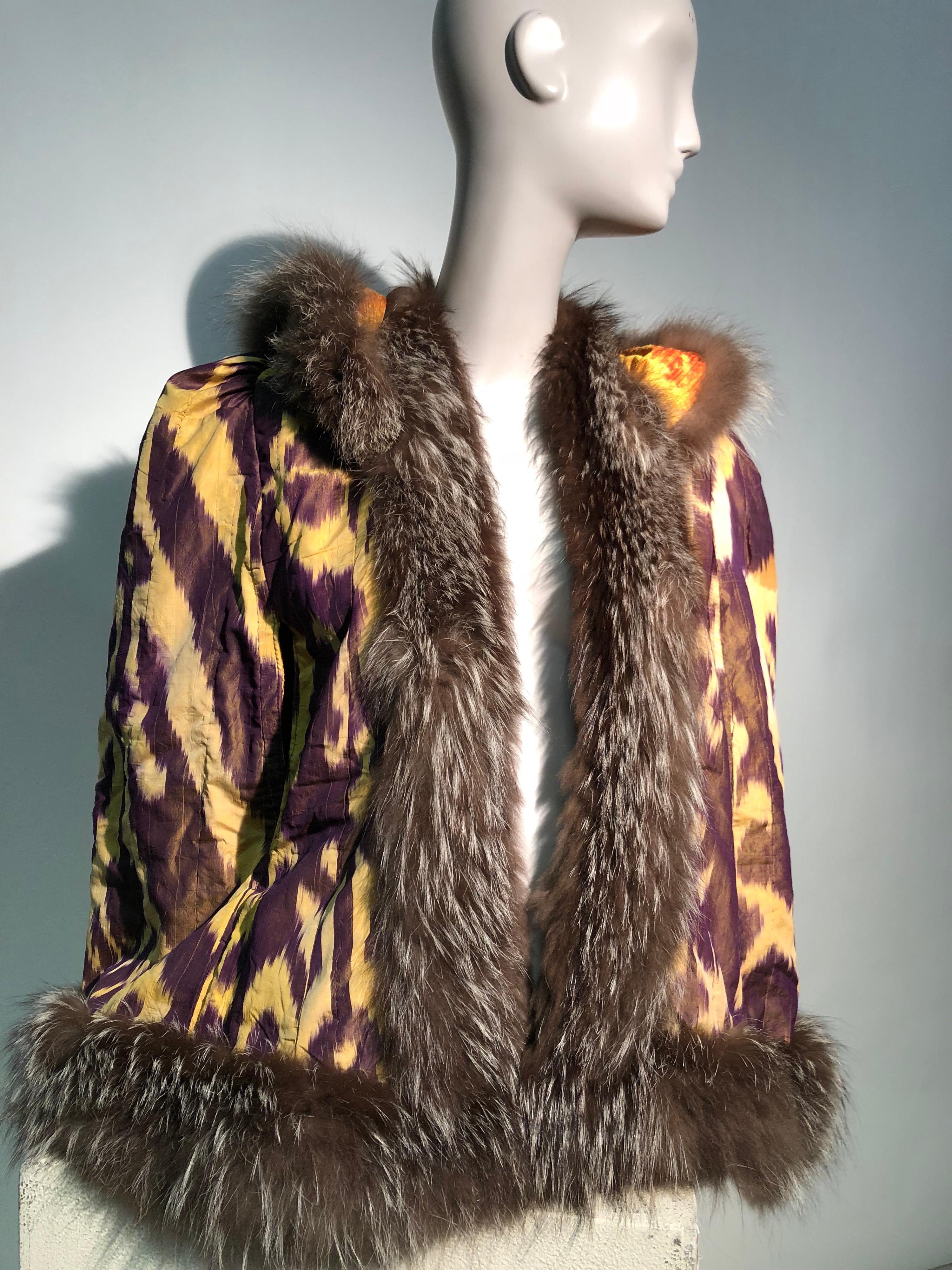 Torso Creations Silk Ikat 1930s Style Caplet W/ Hood & Fox Fur Trim For Sale 8