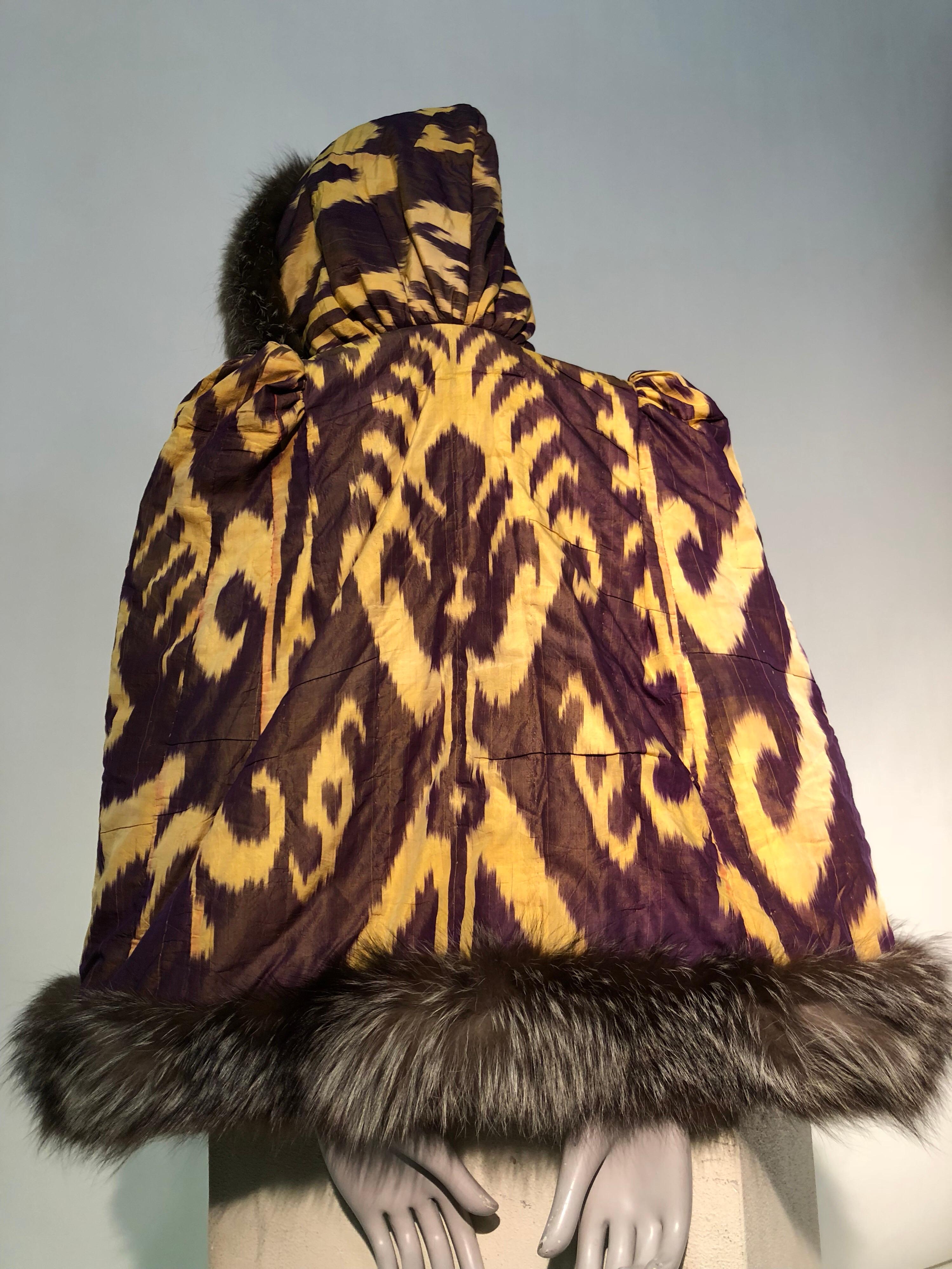 Torso Creations Silk Ikat 1930s Style Caplet W/ Hood & Fox Fur Trim For Sale 9