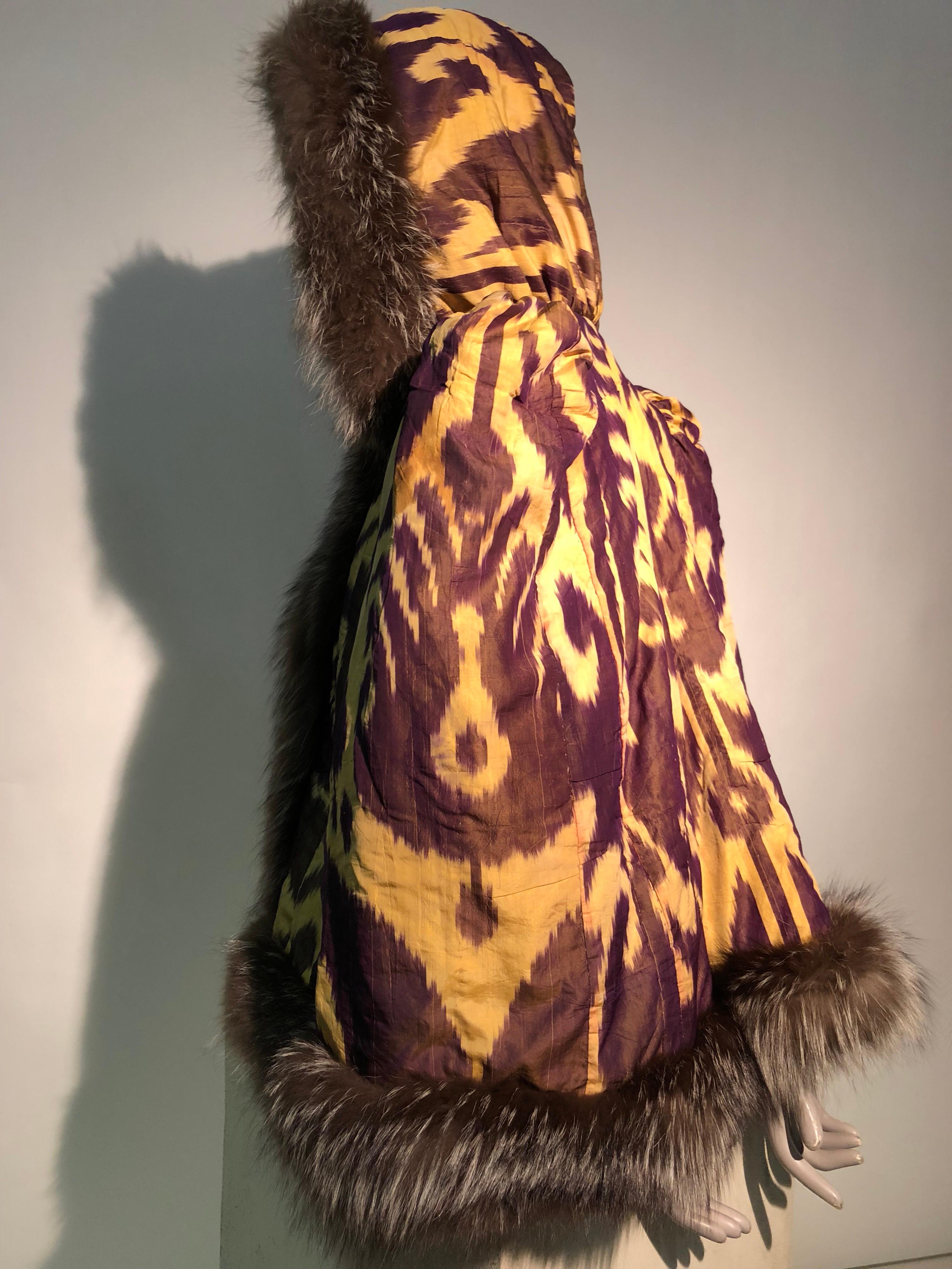 Torso Creations Silk Ikat 1930s Style Caplet W/ Hood & Fox Fur Trim  For Sale 10