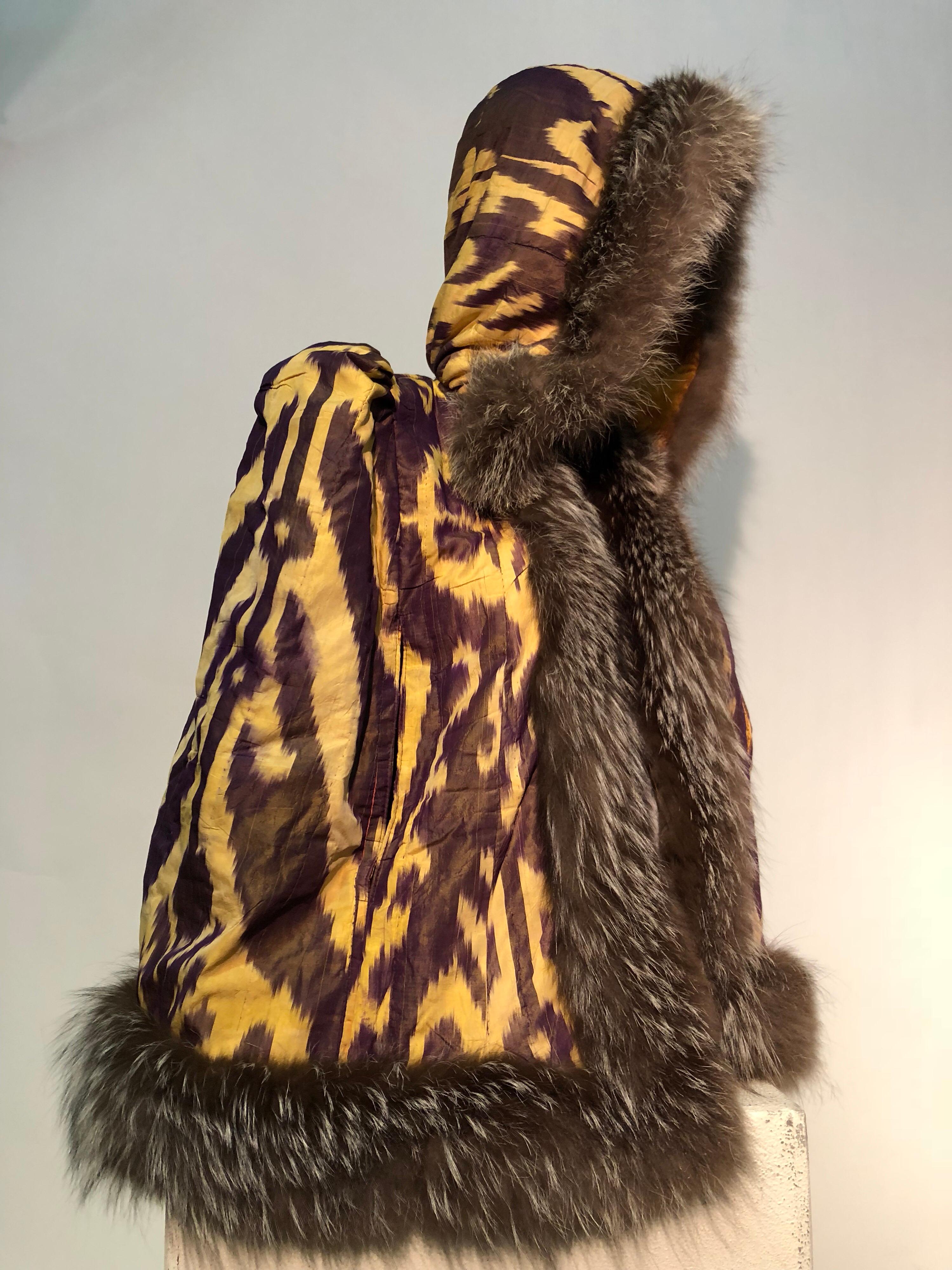 Torso Creations Silk Ikat 1930s Style Caplet W/ Hood & Fox Fur Trim  For Sale 14