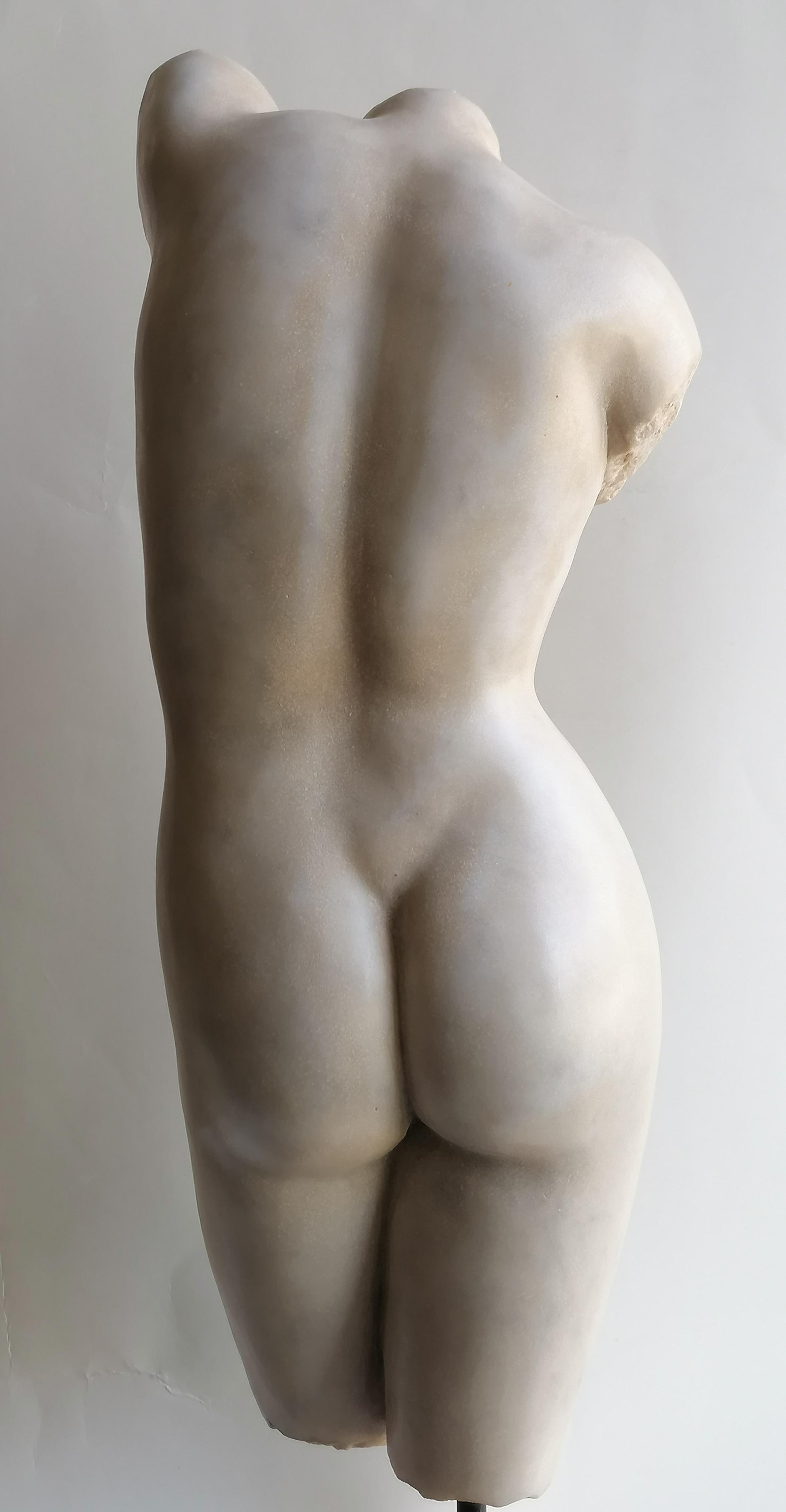Contemporary Classic female torso in white Carrara marble -made in italy