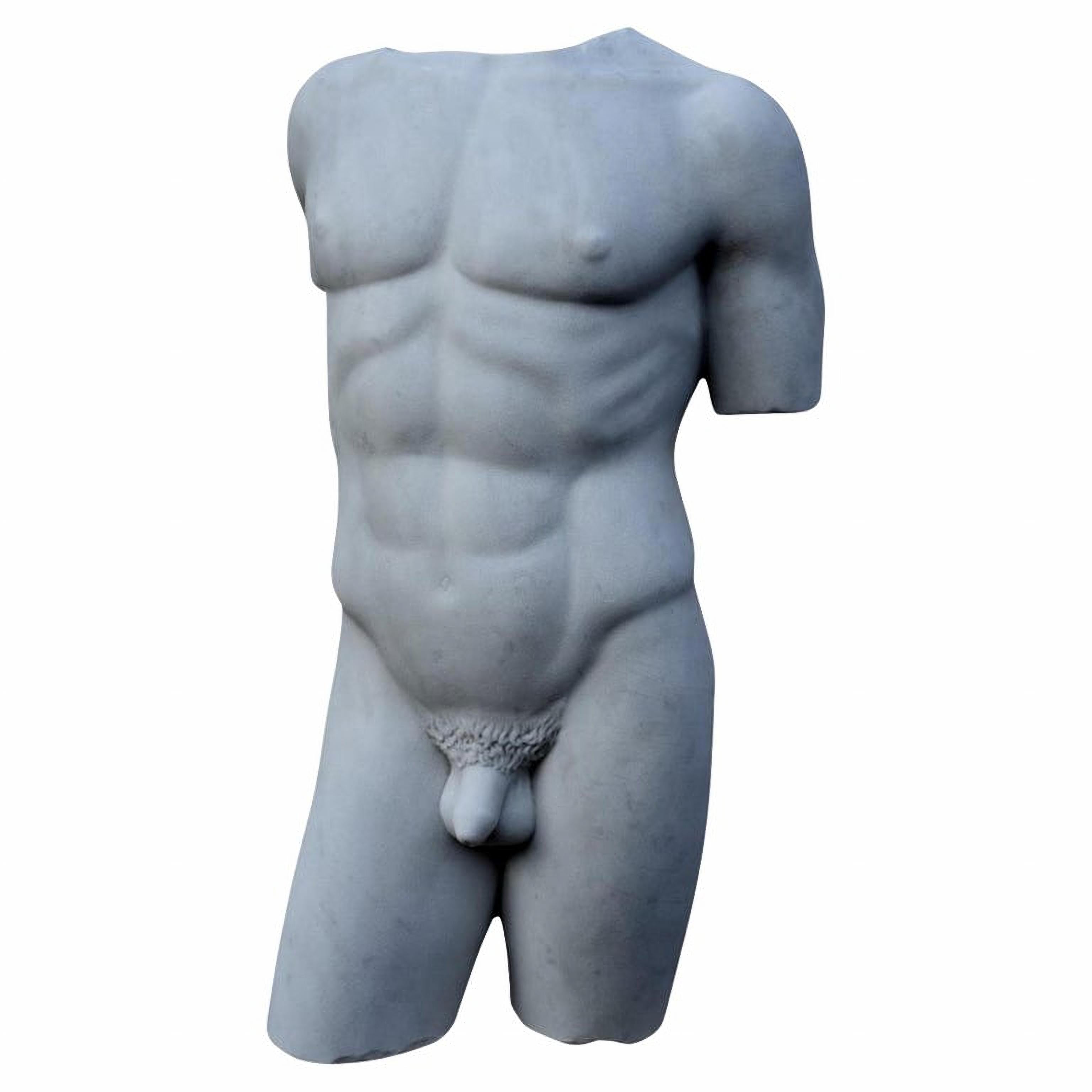 Torso from the Capitoline Museums in White Carrara Marble Early 20th Century In Good Condition For Sale In Madrid, ES