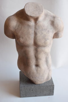 Torso maschile in ceramica chiara - Discoforo -made in Italy