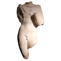 "TORSO de Narciso" Rome. Marbre blanc S. II d.C. H : 48,00 cm.