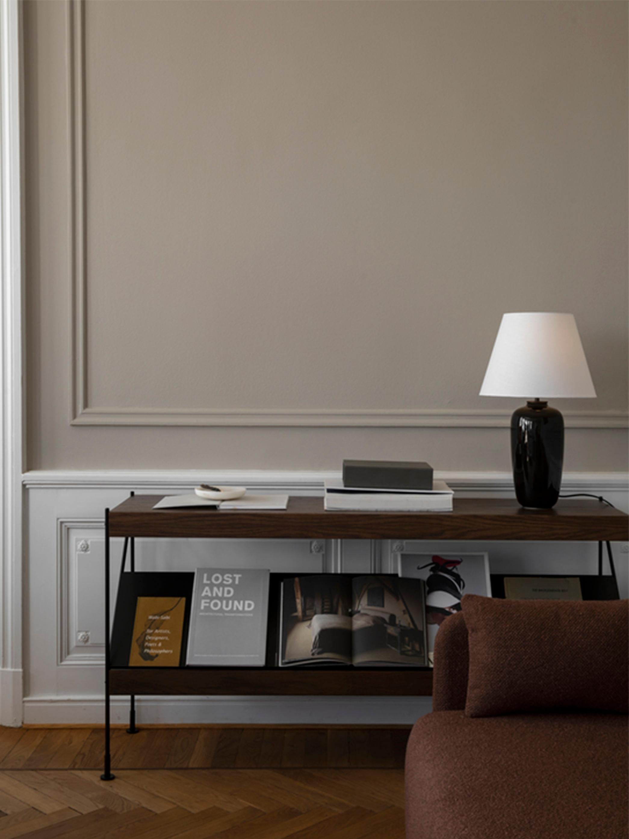 Scandinave moderne Lampe à poser Torso, noir /off-White, en céramique/lin by Kroyer-Saetter-Lassen en vente