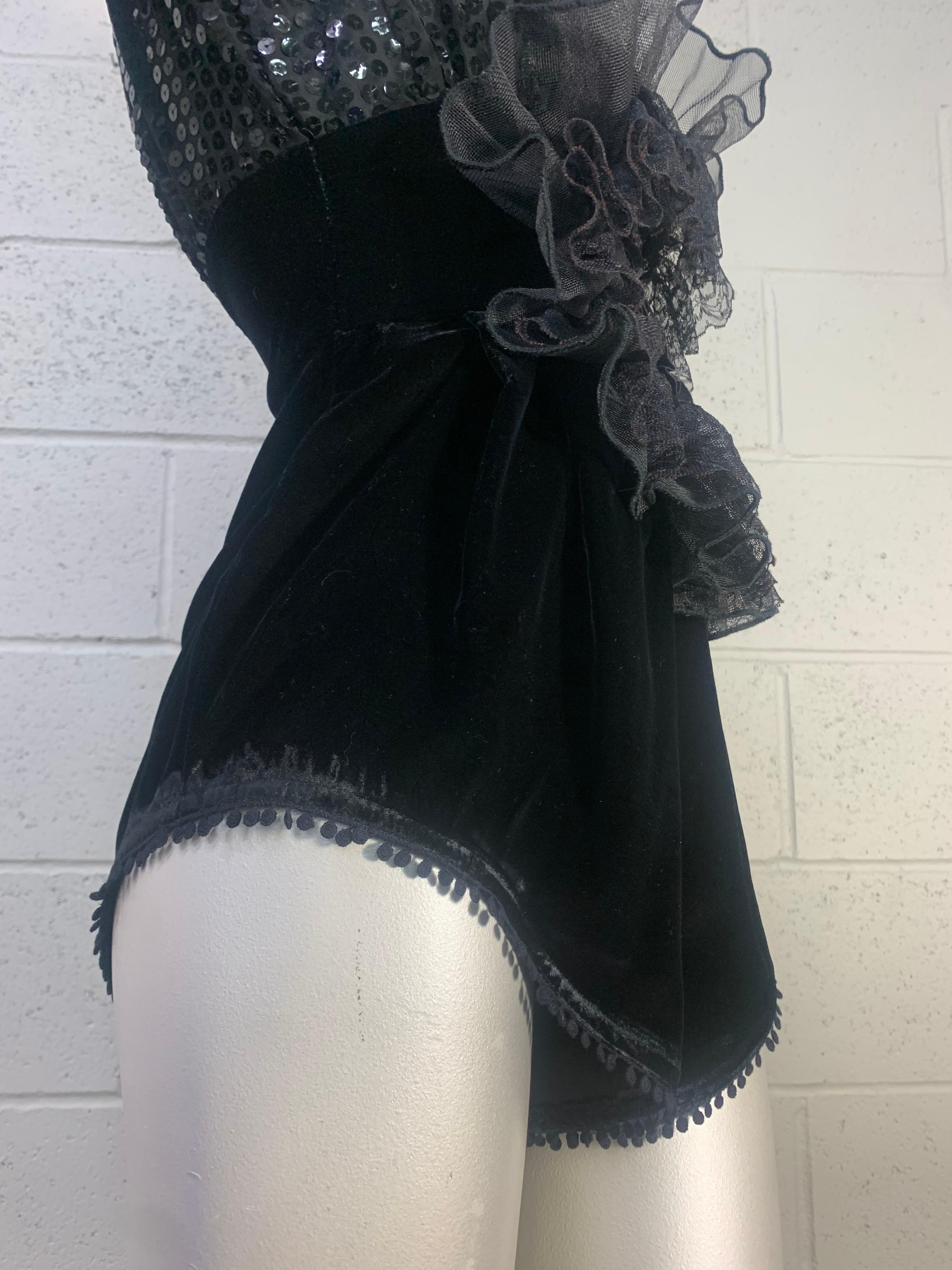 Torso Vintages Combinaison de cérémonie en velours noir et paillettes avec corsage en organza et dentelle en vente 6