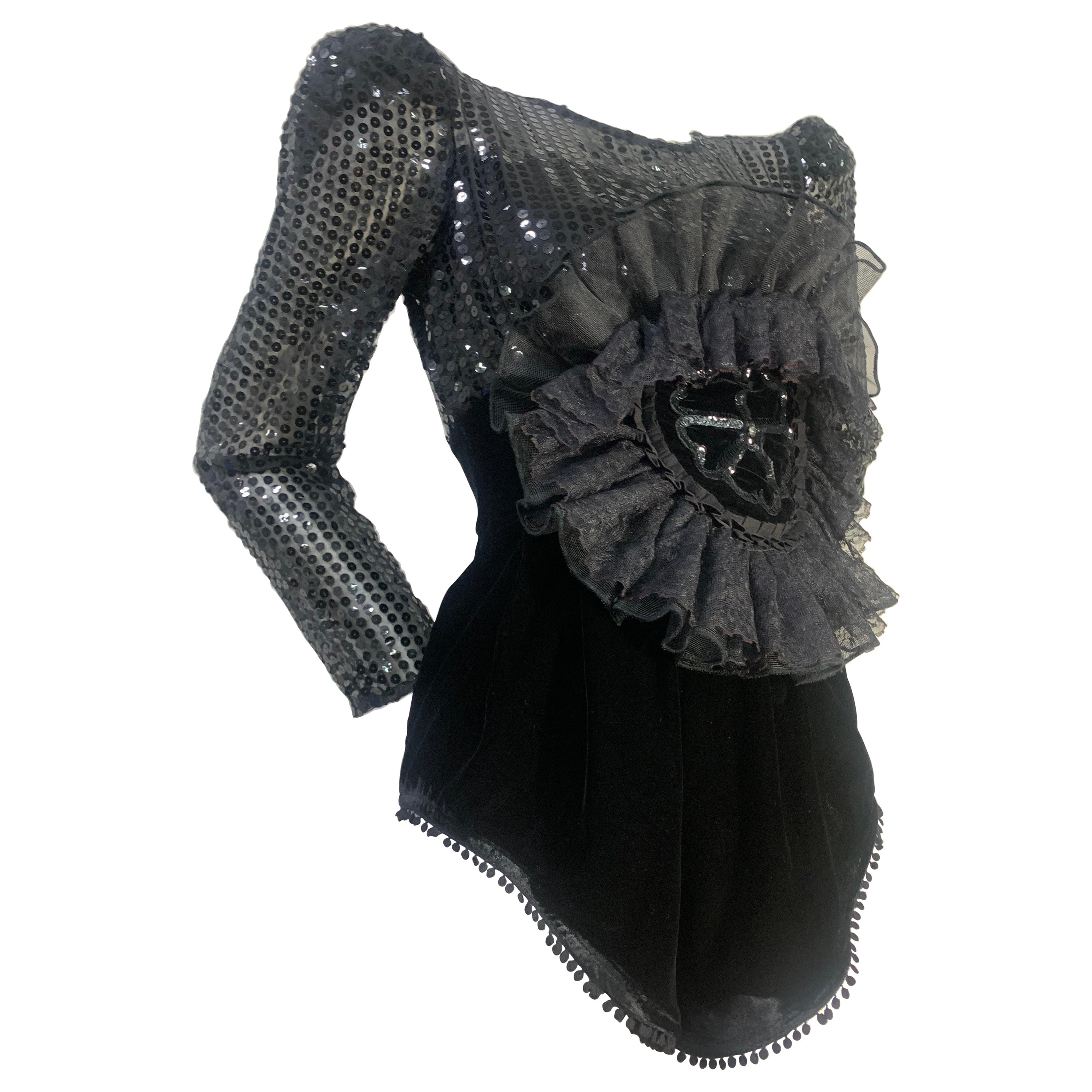 Torso Vintages - Tuta da cerimonia in velluto nero e paillettes con corpetto in organza e pizzo