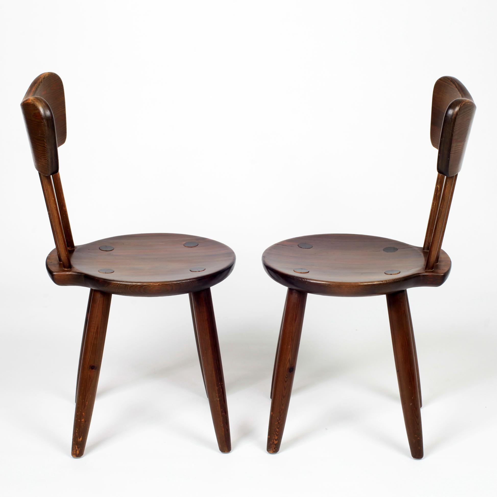 Swedish Torsten Claeson Set of 2 Pine Wood Dining Chairs, 1930, Sweden