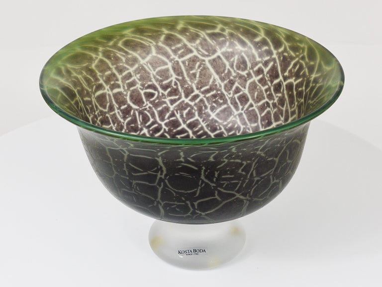 Swedish Tortoise Art Glass Bowl by Ulrica Hydman Vallien, Kosta Boda, Sweden, 1980s For Sale