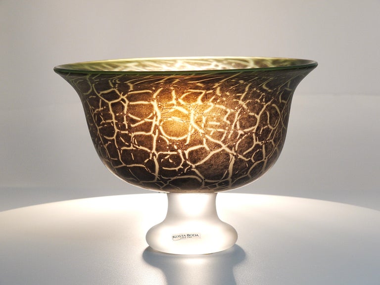 Tortoise Art Glass Bowl by Ulrica Hydman Vallien, Kosta Boda, Sweden, 1980s For Sale 2