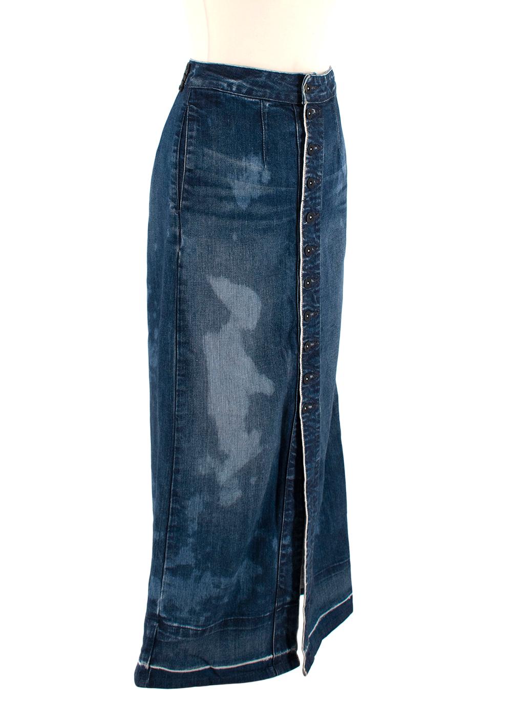 Tortoise Taylori Denim Button-Up Water Stain Design Maxi Skirt

- Water-stained and dyed with sea salt to achieve a truly authentic, vintage aesthetic
- Matte black buttons through its front
- Extended let-out hem
- High-waisted silhouette
- Two