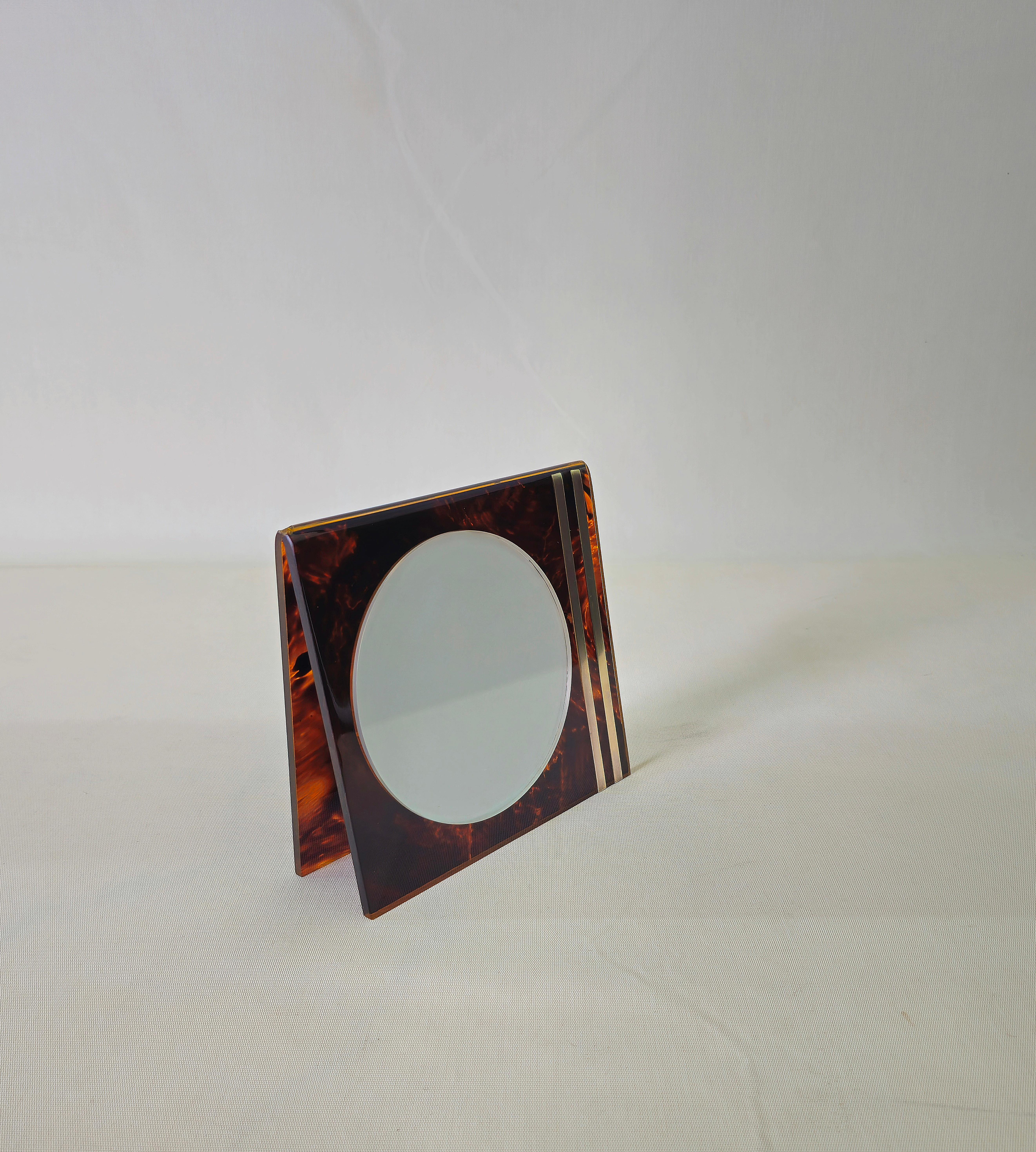 20th Century Tortoise Lucite Picture Frame Midcentury Italy 70s Brass Accessory Team Guzzini For Sale
