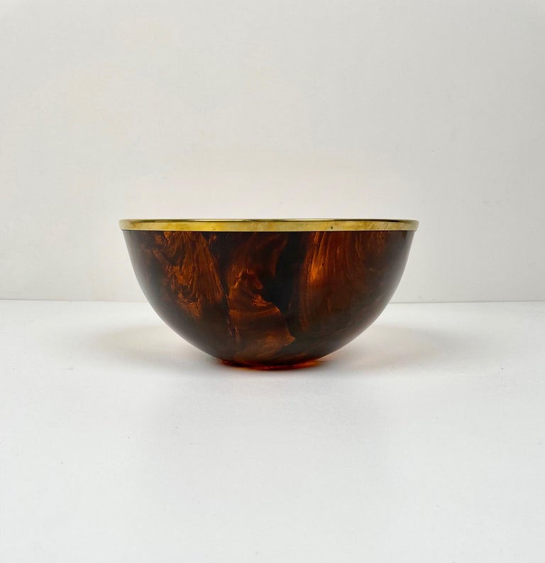Mid-Century Modern Tortoise Shell Effect Lucite and Brass Bowl Centerpiece, Italy, 1970s