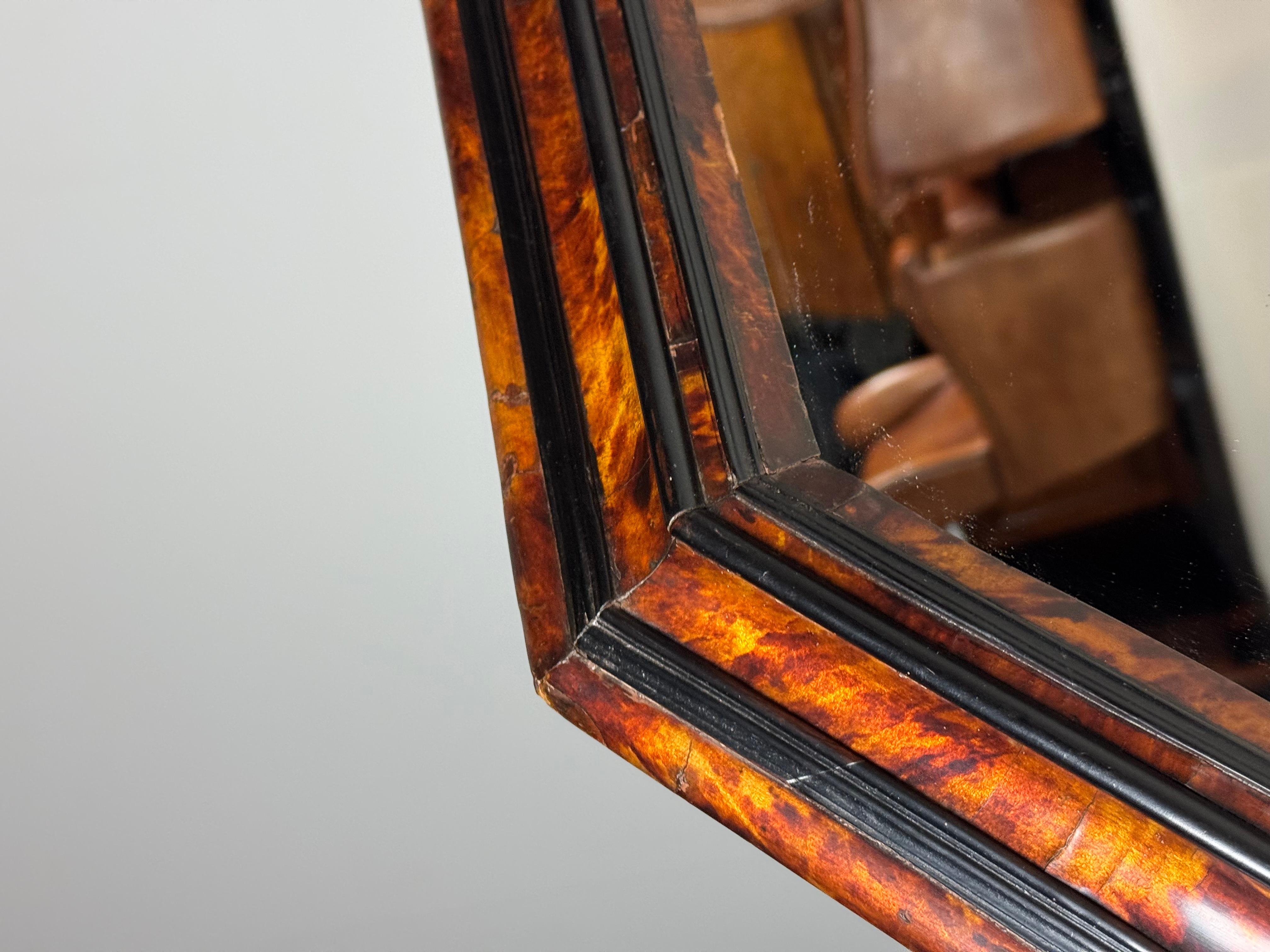 Tortoise shell mirror In Good Condition For Sale In MILL, NL