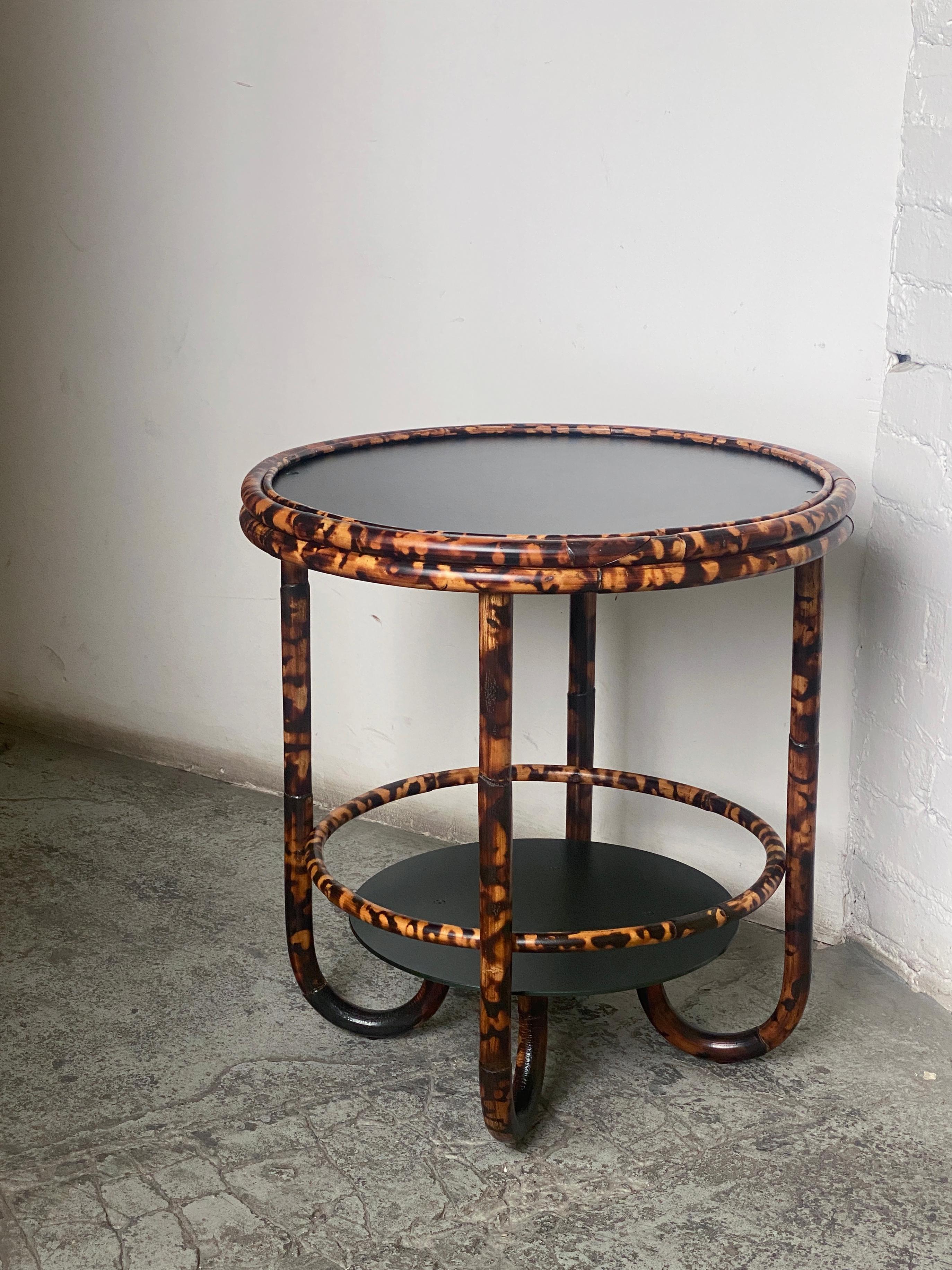 Tortoise Torched Rattan and Salmon-Colored Anodised Aluminium Cocktail Table For Sale 5