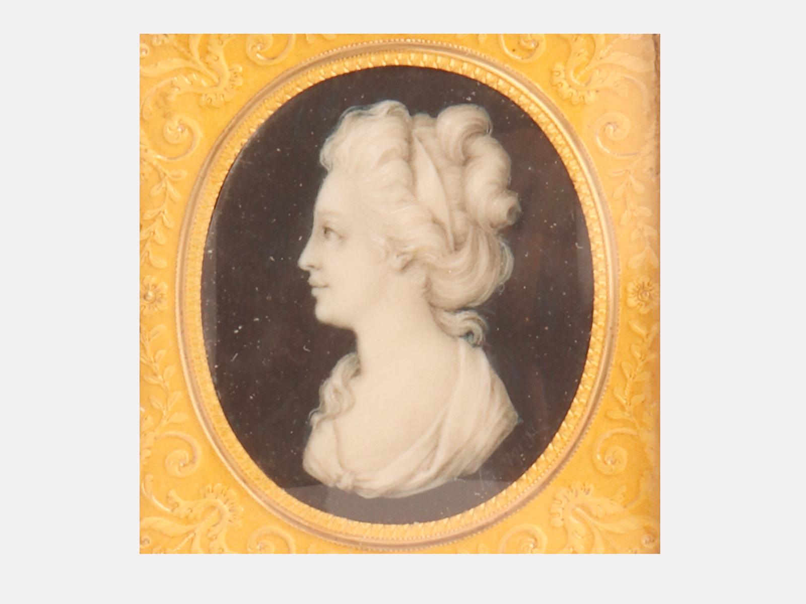 Schnupftabakdose aus Schildpatt und Gold mit Miniatur, Paris 1820.  im Zustand „Gut“ im Angebot in Milan, IT
