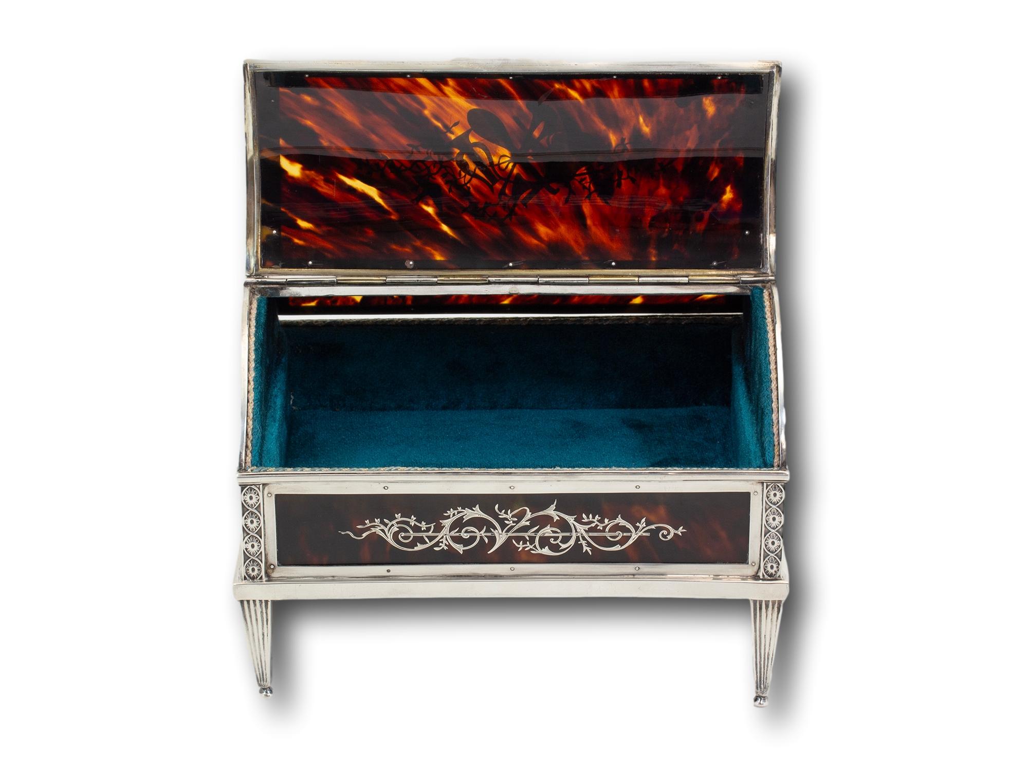 Tortoiseshell and Silver Jewellery Box William Comyns For Sale 2